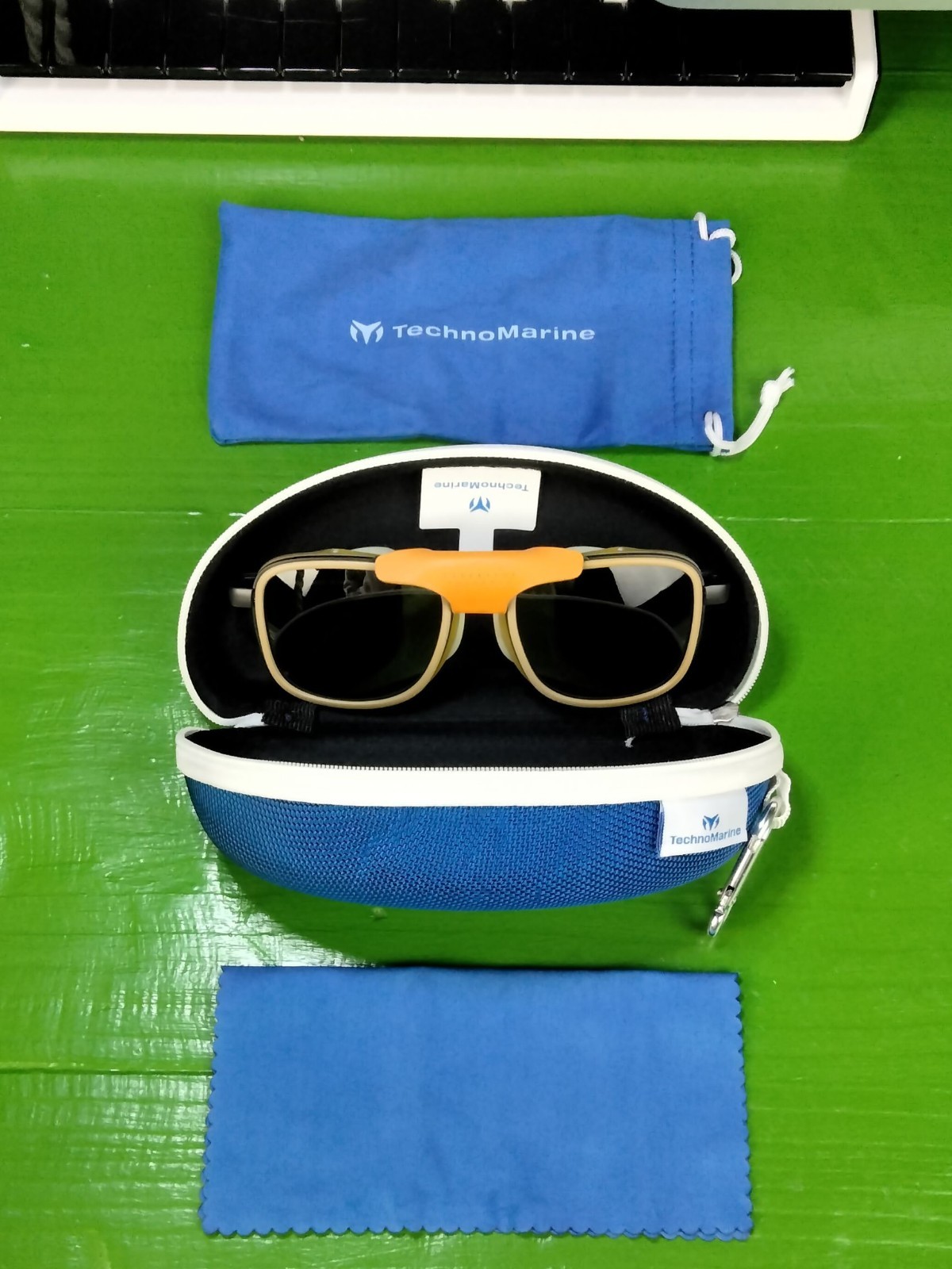 TechnoMarine Chill Polarized Sunglasses Silver Mirror Black Frame O/K/OW/N Trim