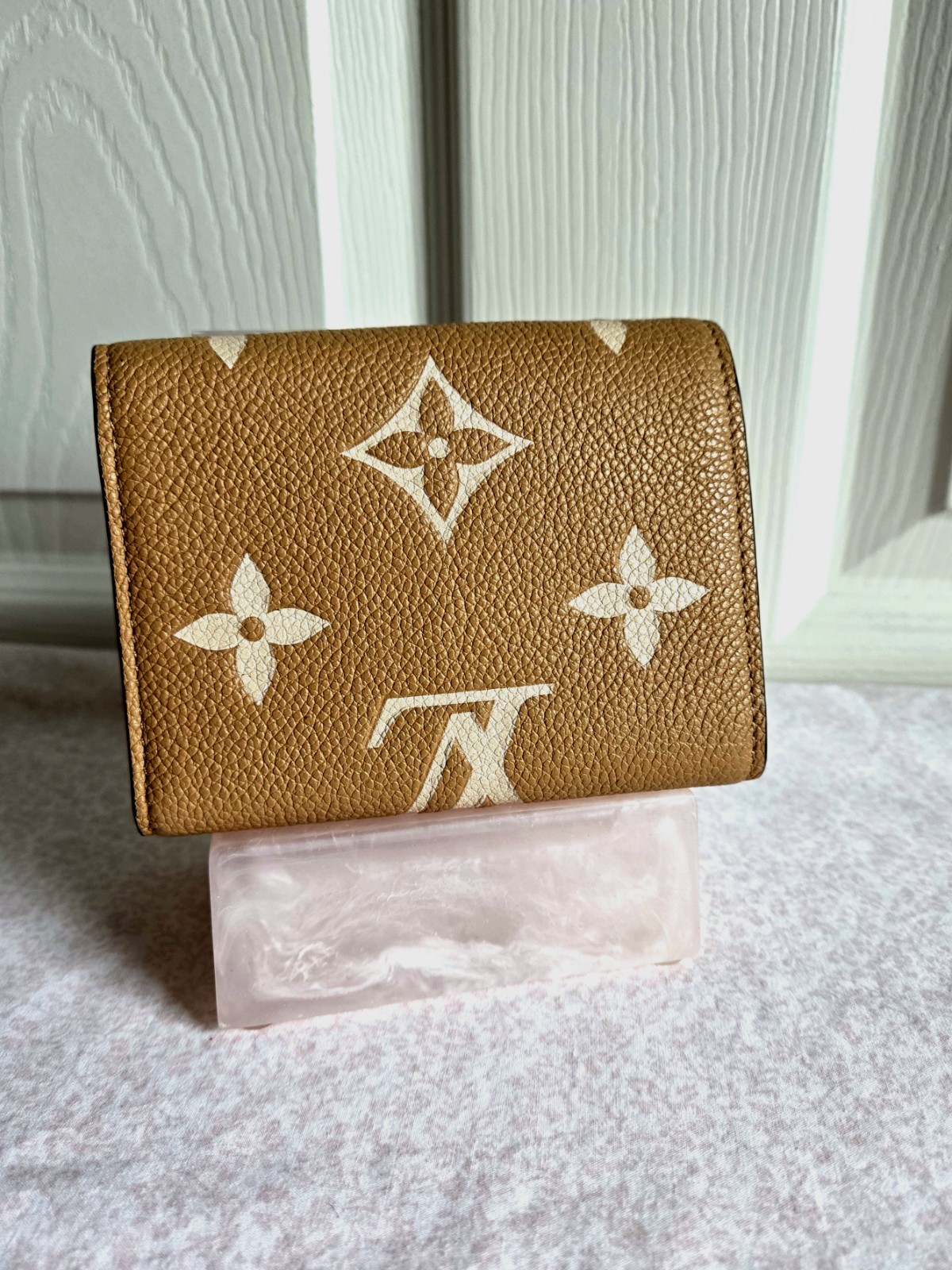 Louis Vuitton Victorine Wallet Arizona Beige Bicolor Empreinte Leather