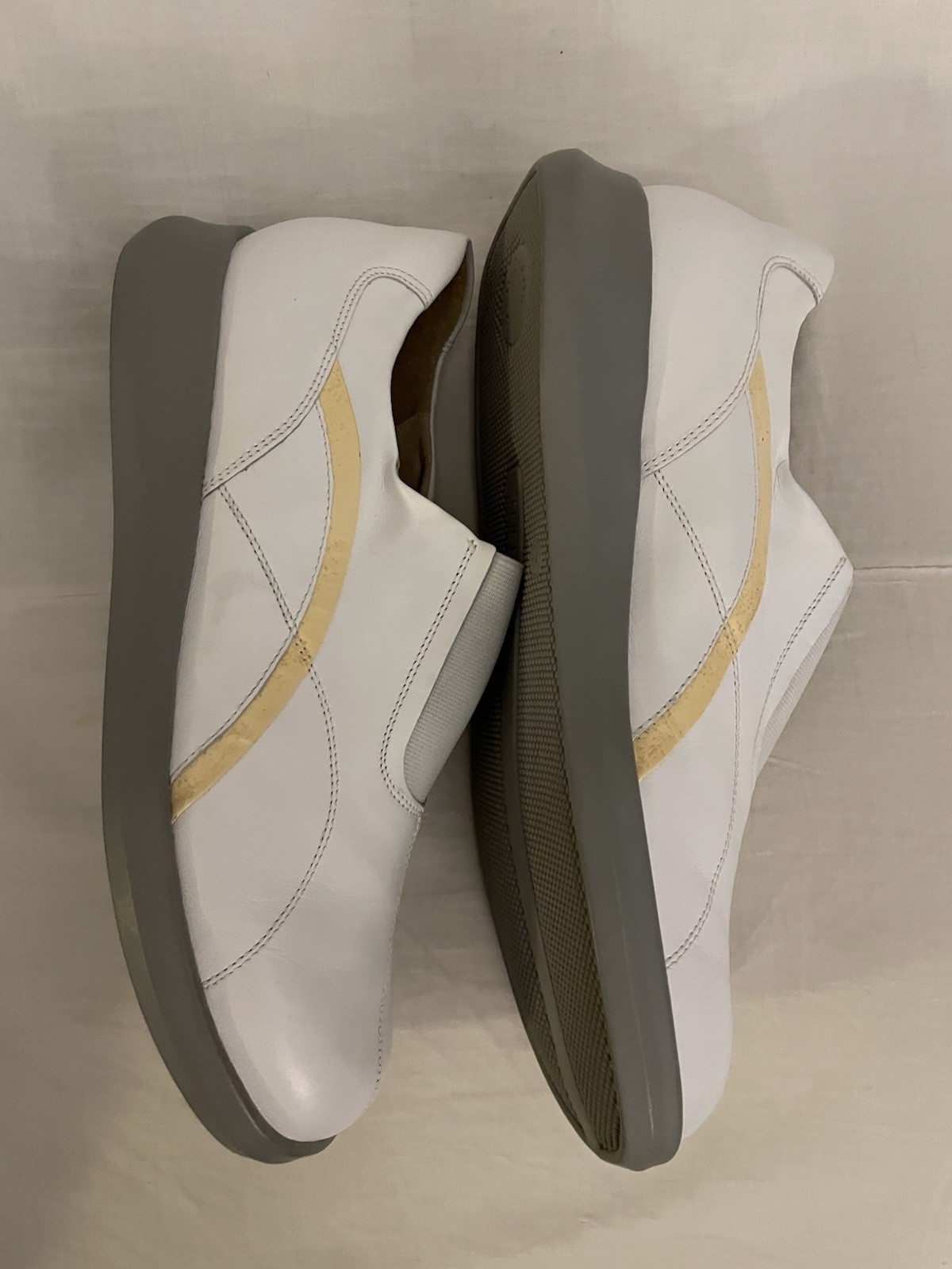 Theresia M White Leather Mens Shoes 7.5 NEW