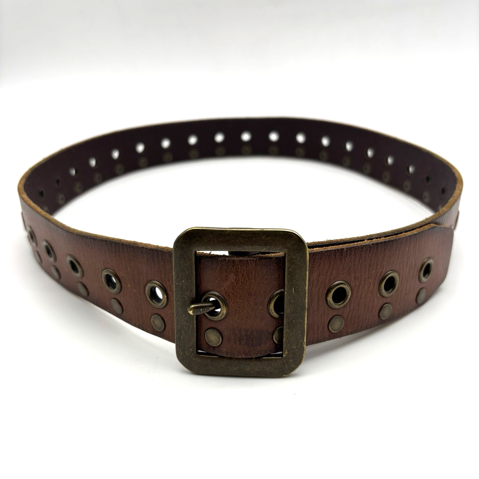 Vintage Y2K Levi’s 1582 Brown Antiqued Leather Studded Grommet Western Belt 34