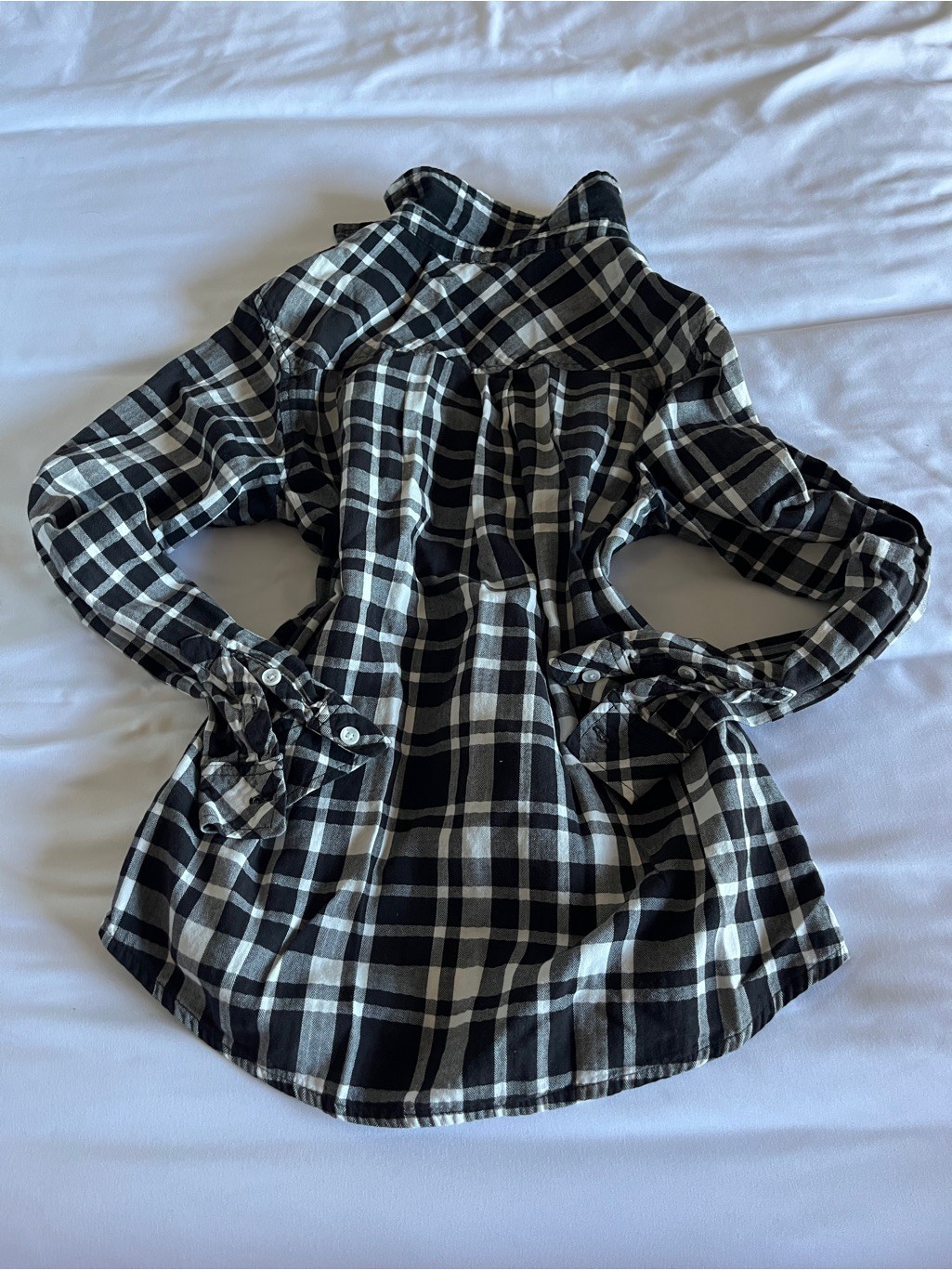 Croft & Barrow Size S Black & White Plaid Flannel Button Down, Chest Pockets