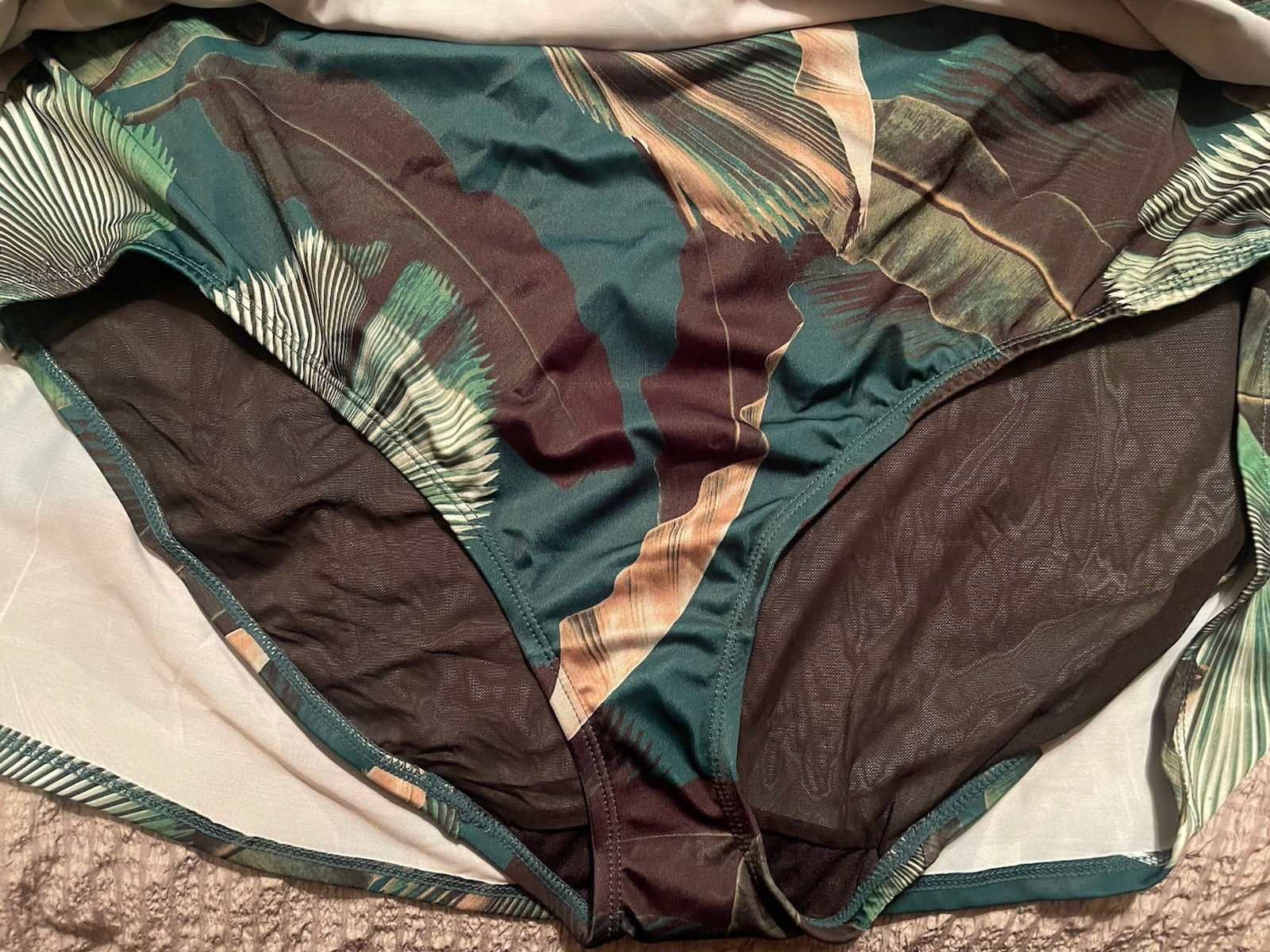 NWT Lane Bryant Size 26 Green/Black Tropical 2-Piece Bikini Set