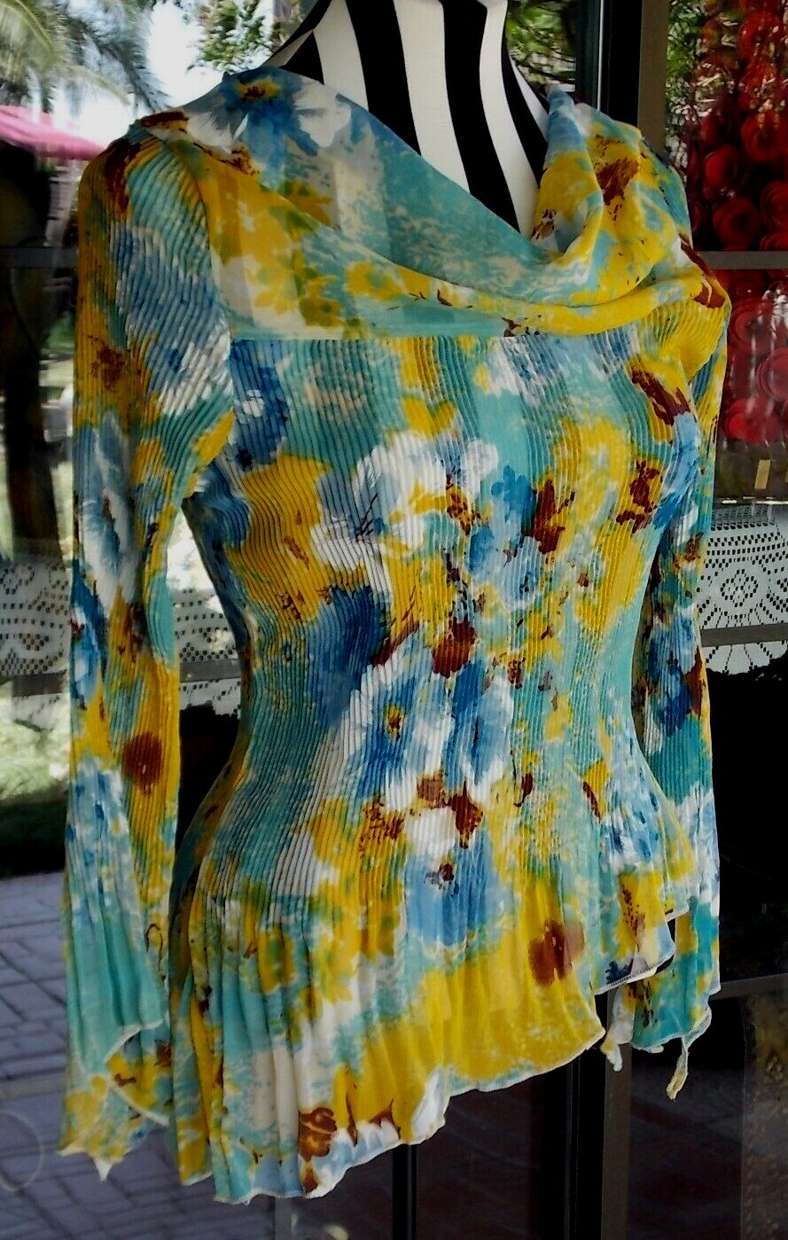 3/4 Split Flutter Sleeves Cowl Neck Pleat Asym Hem Sheer Shirt Sz. M 34-38″ Bust