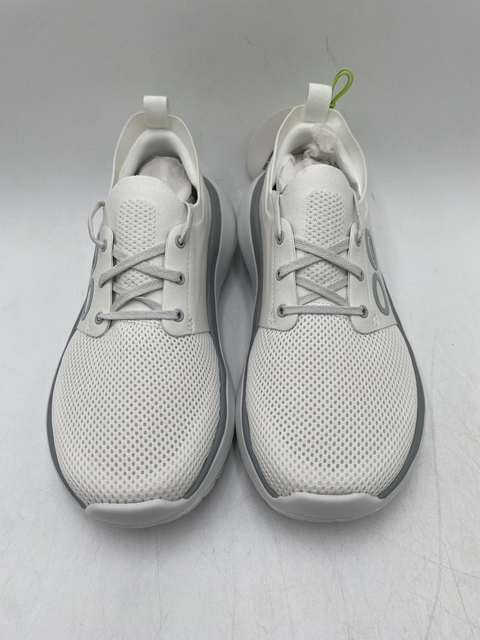 OOFOS OOMY STRIDE Women’s NEW Recovery Sneakers White Multiple Sizes