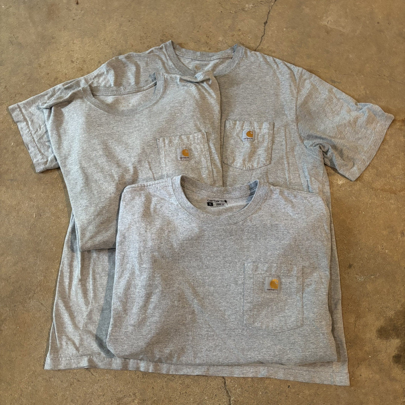 3 Pack of Gray Carhartt Men’s XL Loose Fit Pocket Logo Crew Short Sleeve T-Shirt