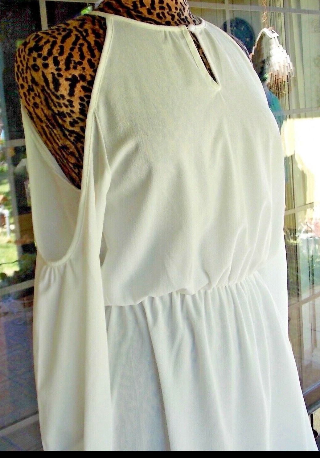 Bare Shoulders Slit Front And Back 3/4 Sleeve Short Dress Sz. L 38″ Bust