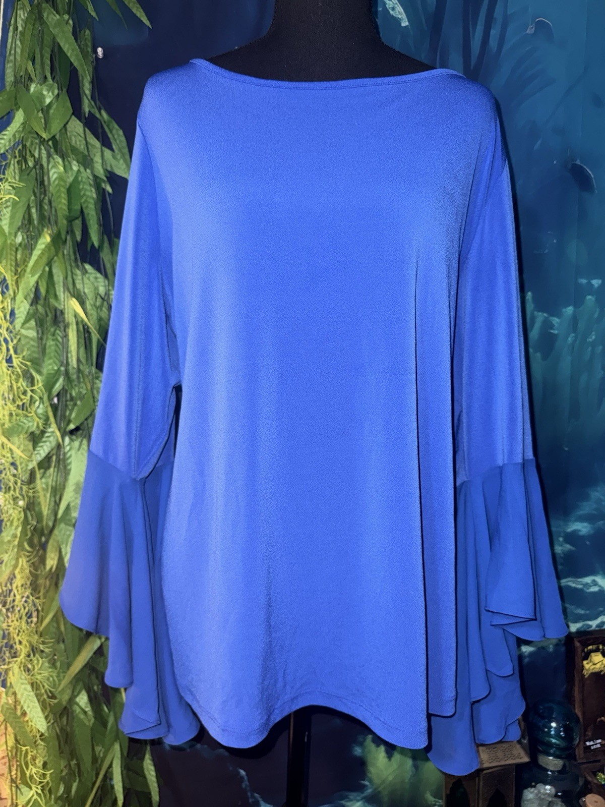 Polyester/spandex blend blouse, Carmen by Carmen Marc Valvo, cape-sleeve style