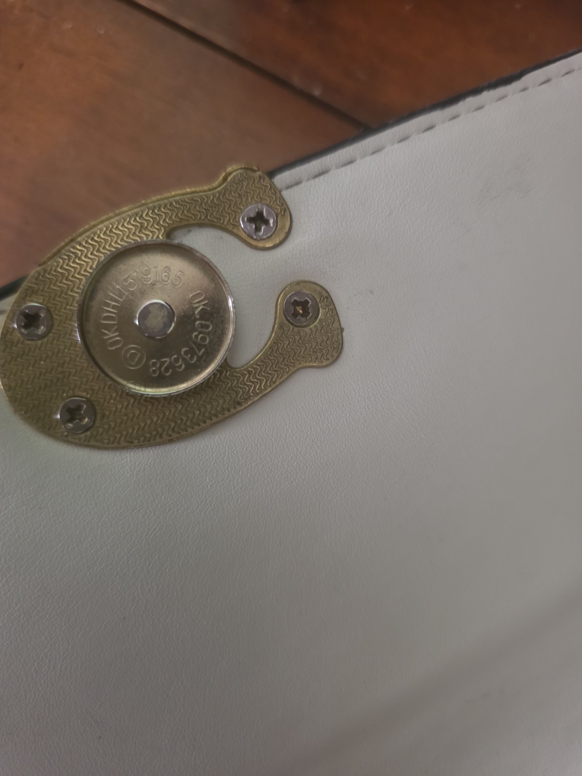 Coach White Small Crossbody Bag Magnetic Flap Gold Tone C Logo Detachable Strap
