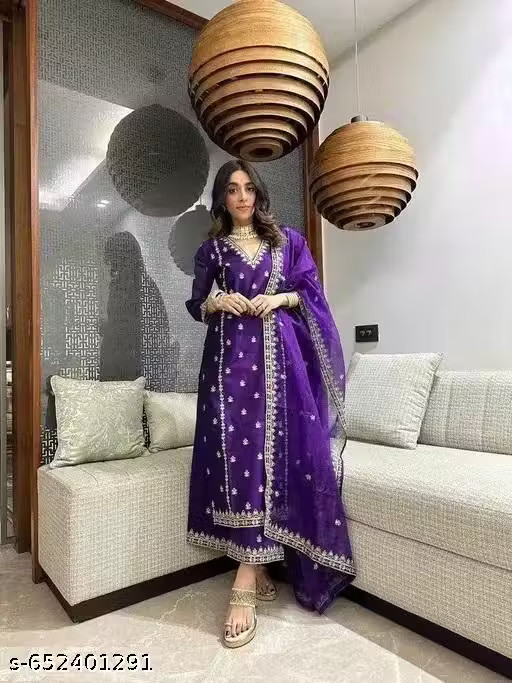 WOMEN EMBROIDERED WORK KURTI WITH PANT WITH WORK DUPATTA SET