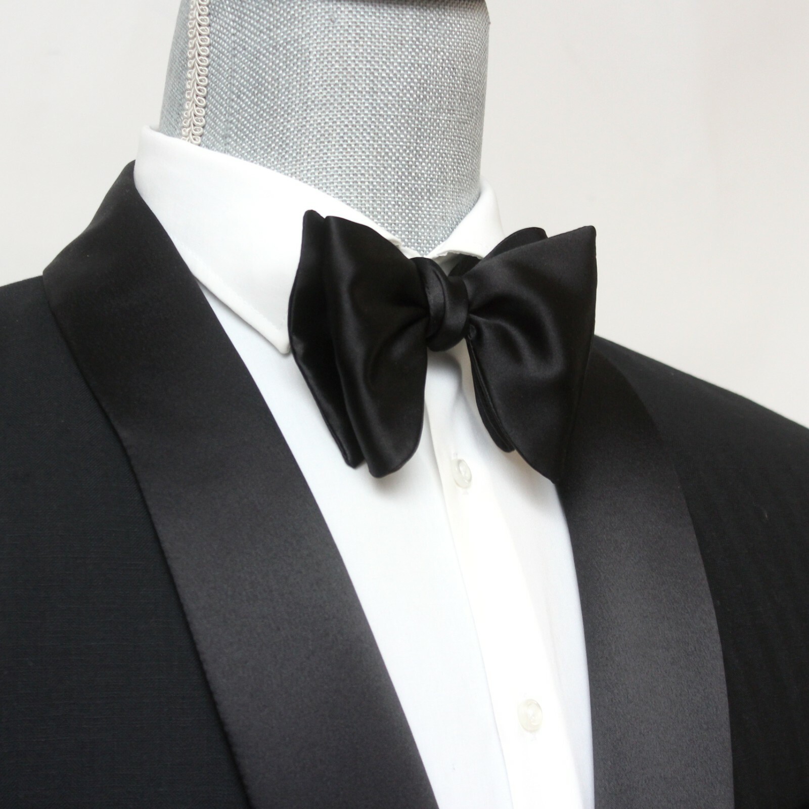 Men’s Self-tied Bow Tie Black Charmeuse Silk Bow tie Big Butterfly Bow tie S013
