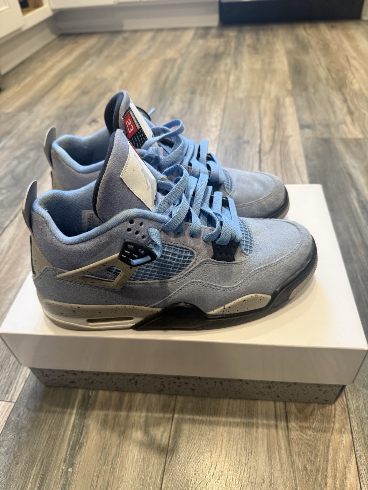 Air Jordan 4 retro “University Blue/Black” 2021 CT8527-400 Size 7.5 men’s