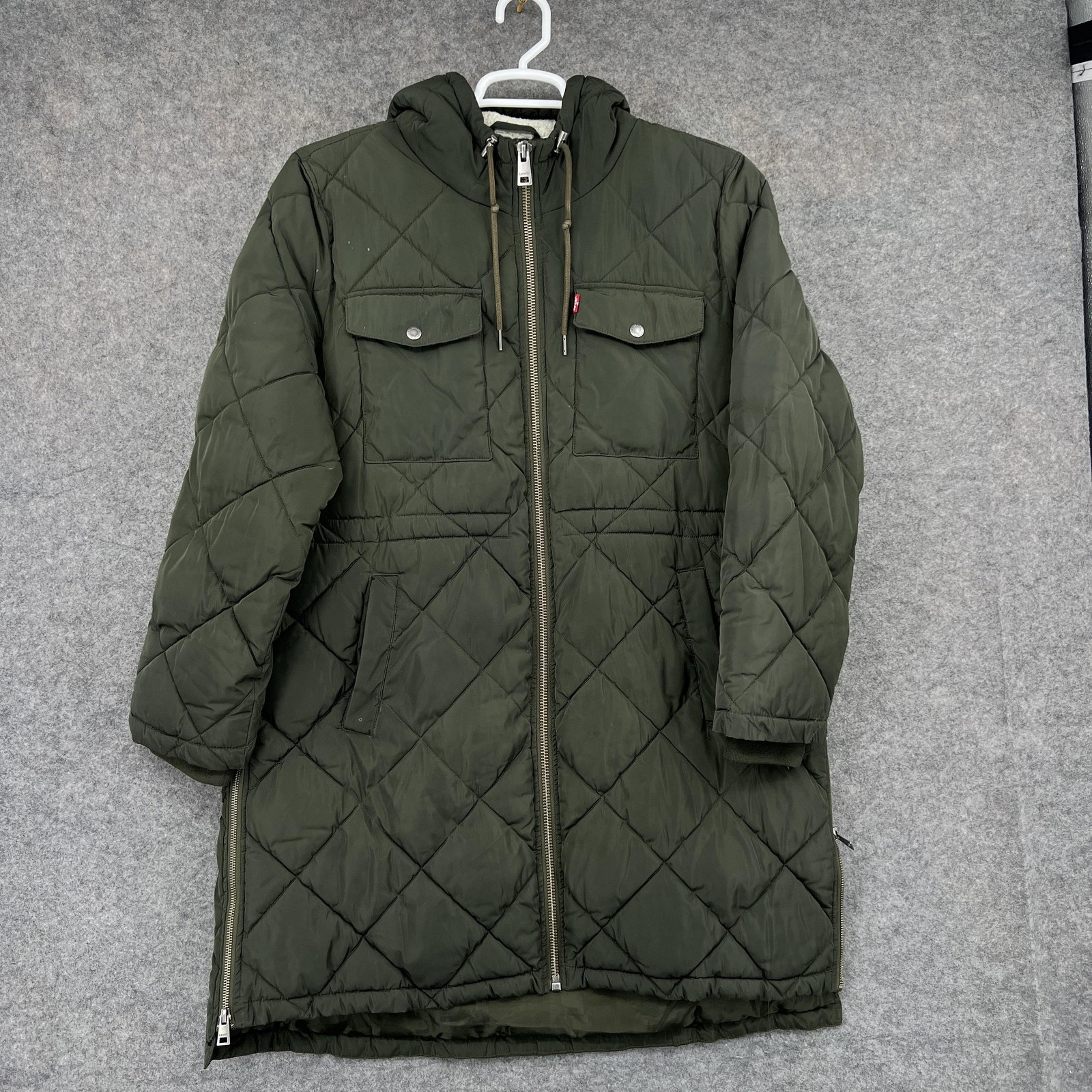Levi’s Coat Mens XL Green Quilted Hooded Lined Insulated Pockets Outdoors