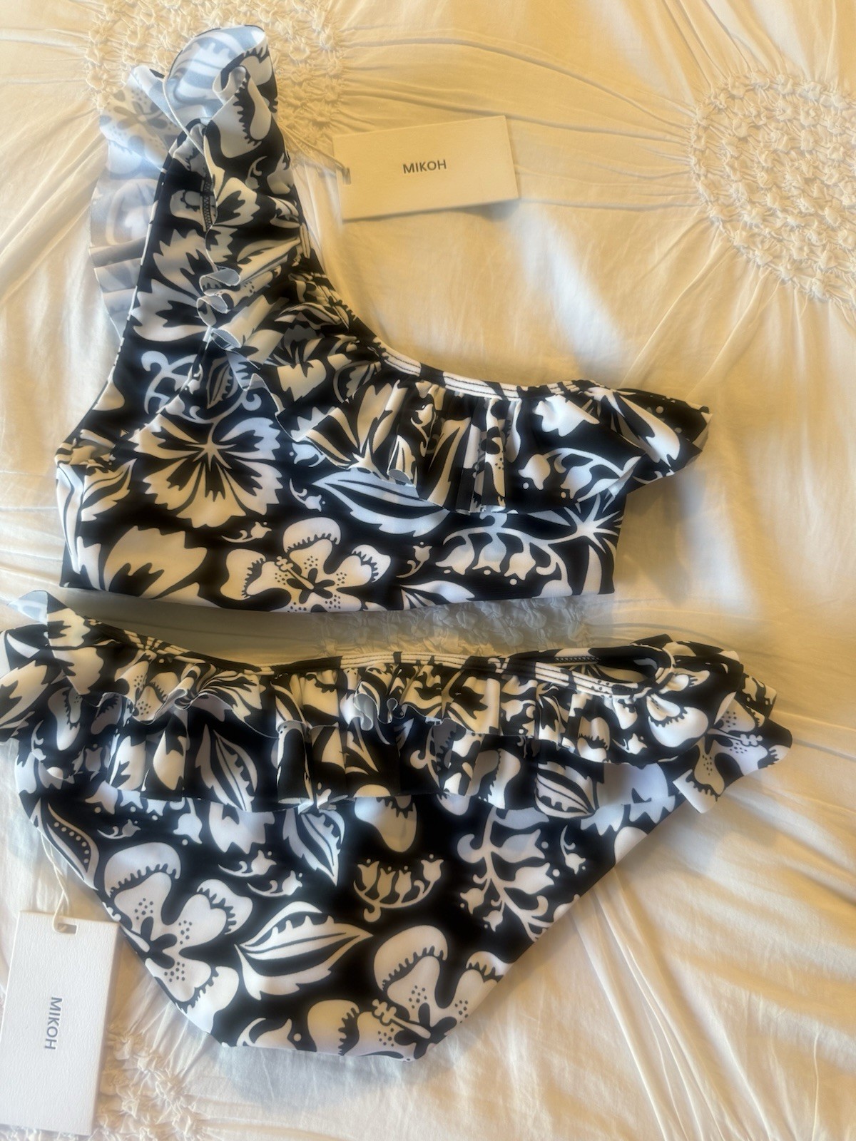 Brand New With Tags Mikoh Black And White Floral Girls Bikini Size XL