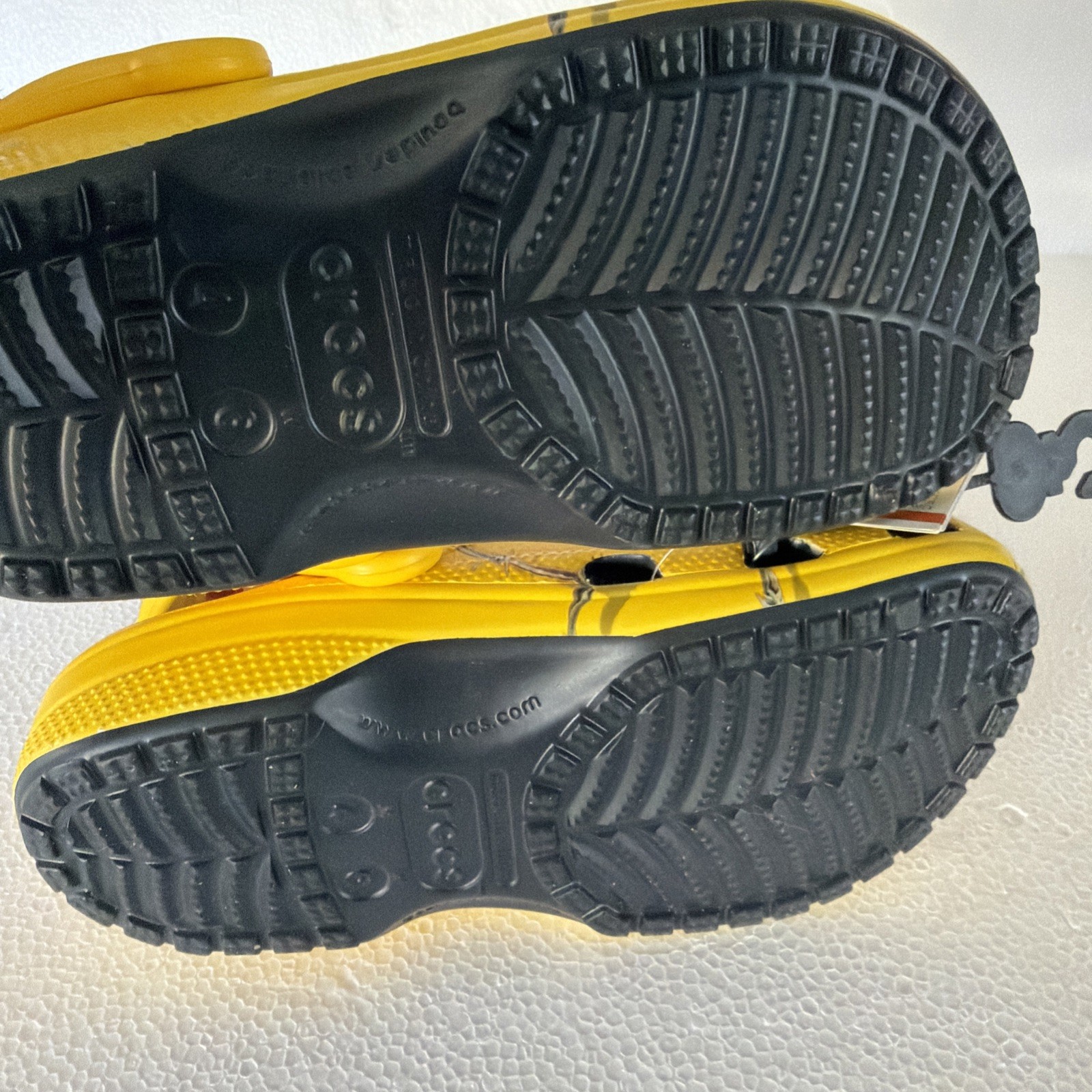 Post Malone Barbed Wire Crocs Yellow w/ Jibbitz Size Men 4 Women 6 Posty X 2019