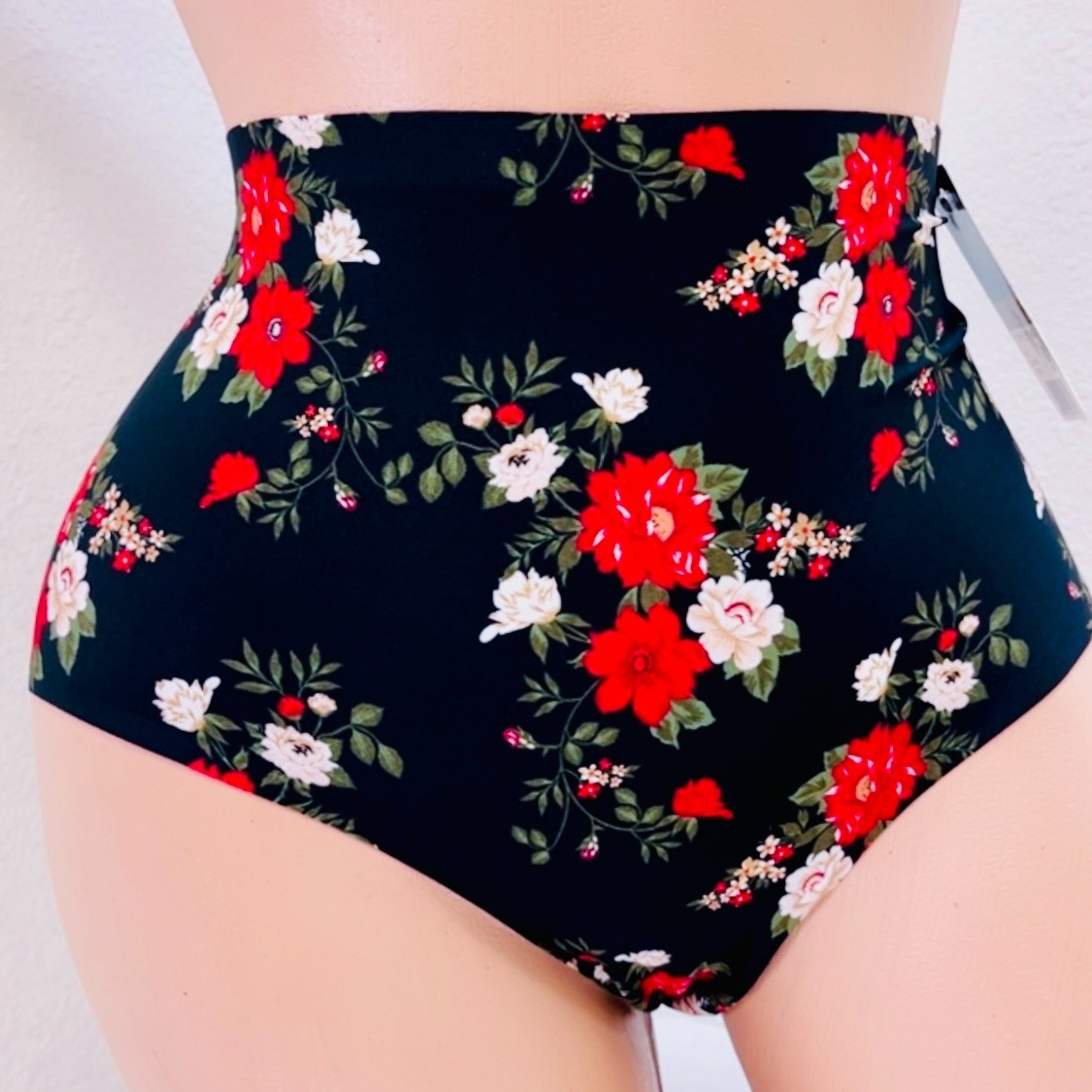 Lot 6 Laser Cut Seamless Panty Brief Full Cover No Show Smooth Silky Sz S M L XL