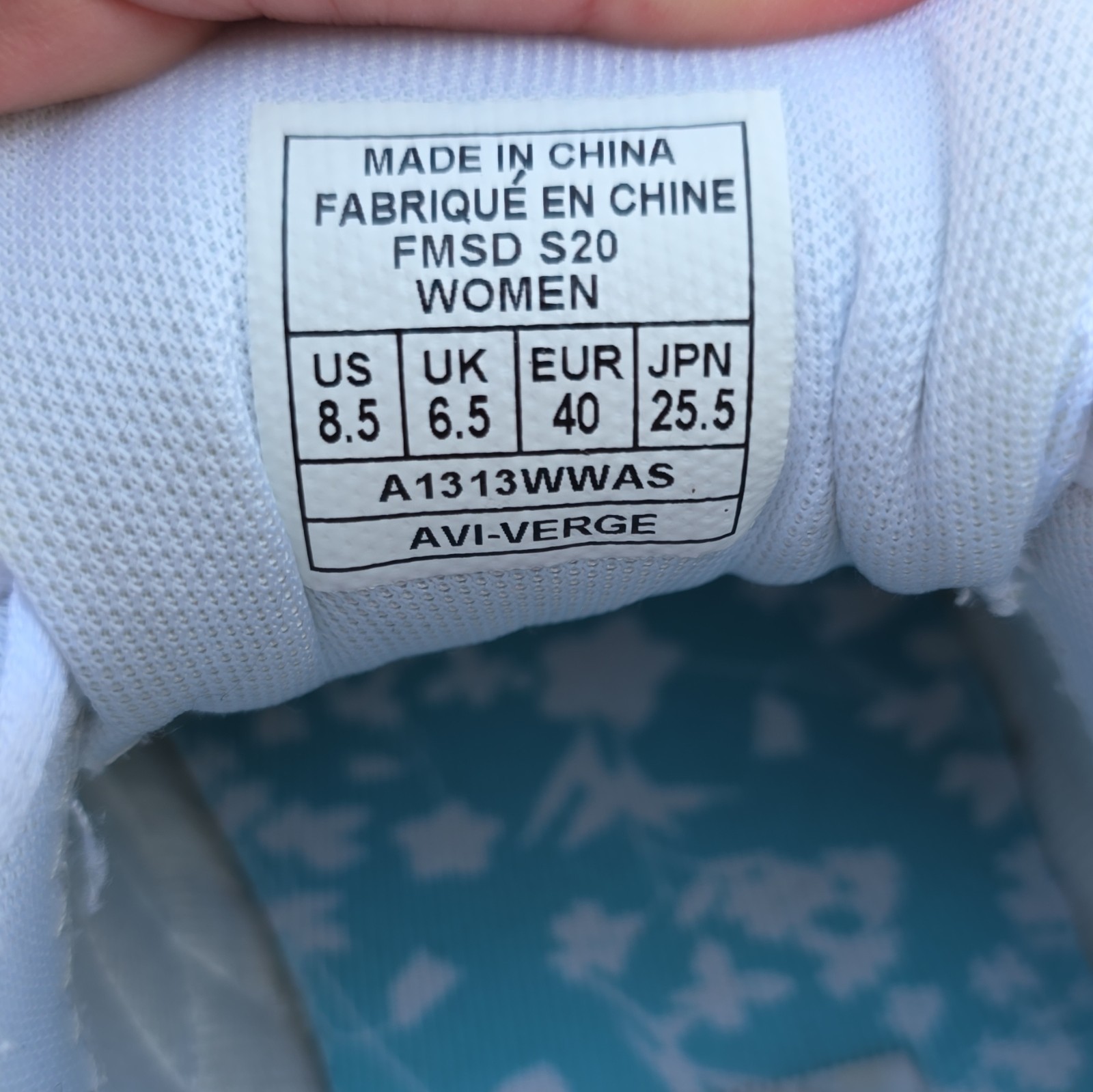 Avia Avi-Verge Women’s Lace-Up Mesh Low Top Sneakers White/Silver A1313WWAS