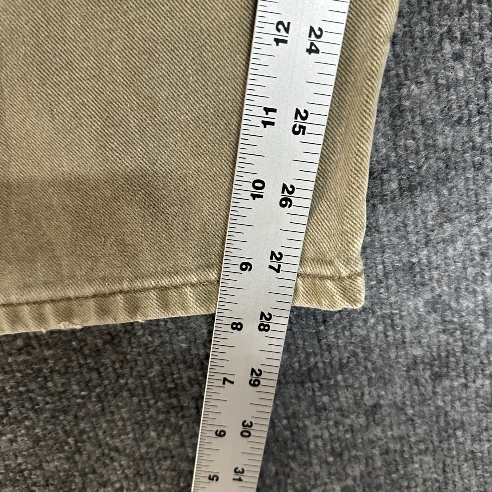 LL Bean Pants Mens Size 40×29 Khaki Olive Relaxed Fit Straight Leg Cotton USA