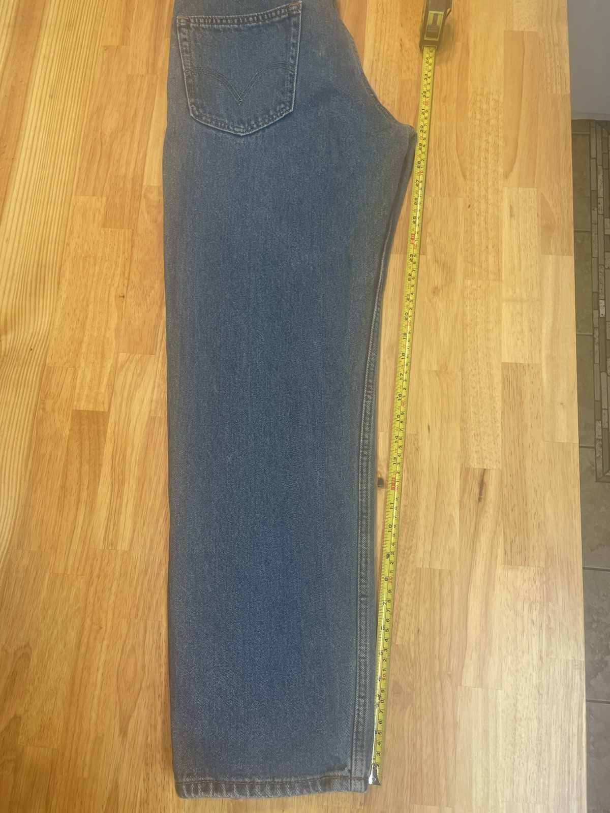 Levi’s 550 Relaxed Men’s Jeans (W33 L 30) Stone Wash. Don’t Forget Father’s Day