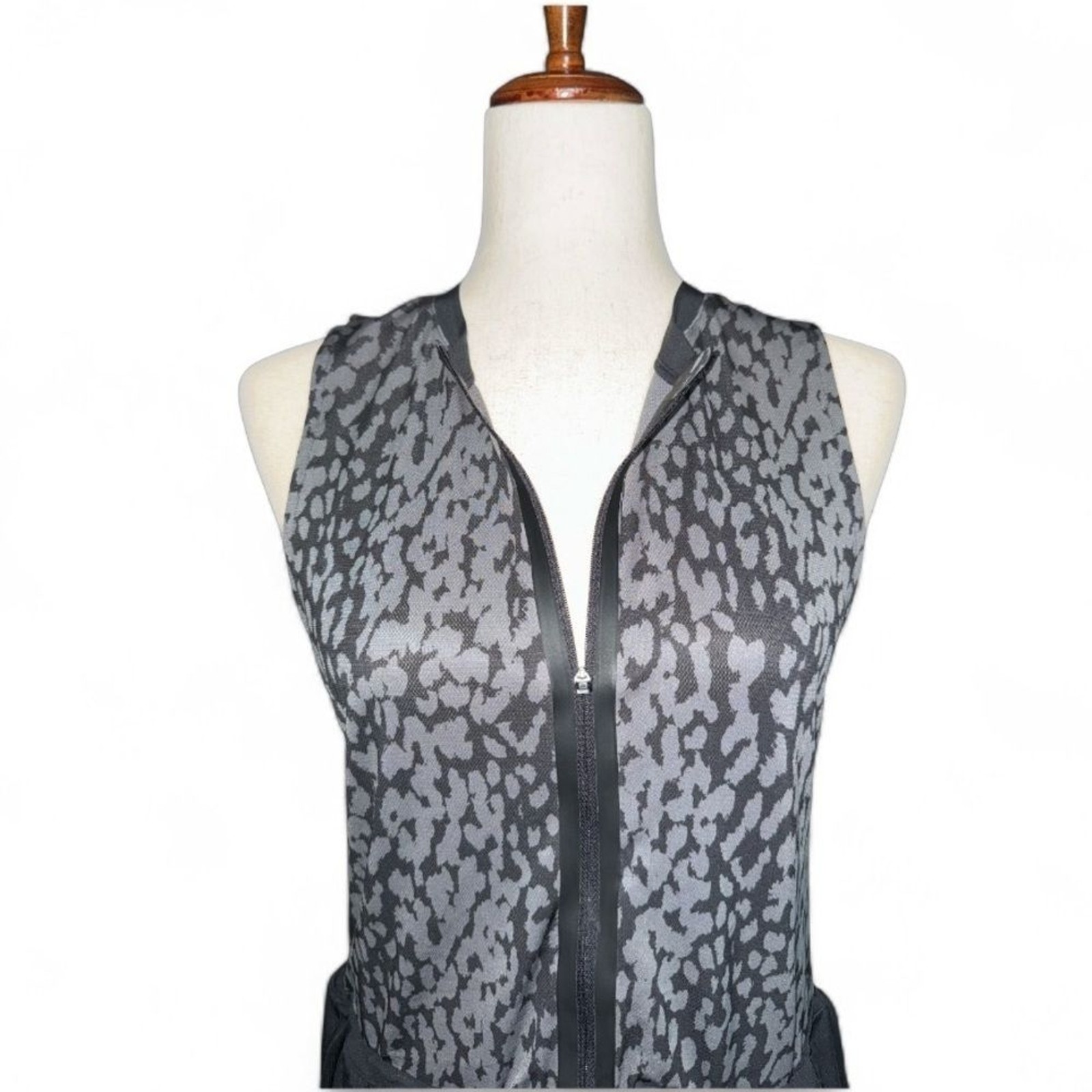NWOT Varley Lagoda Dress Shadow Animal Print Small Tennis Golf