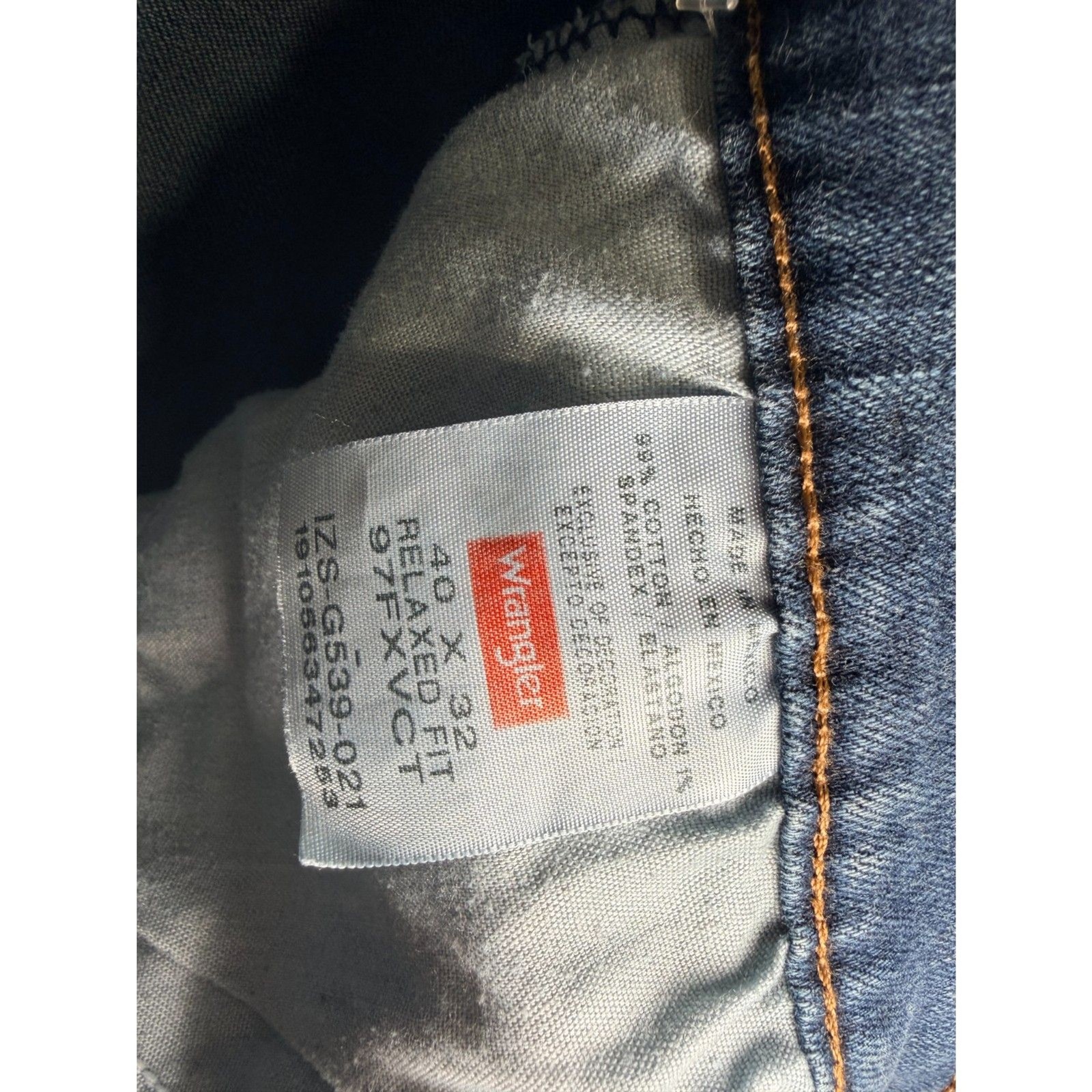 Wrangler Relaxed Fit Straight Leg Jeans 40×32 Stretch Denim Blue