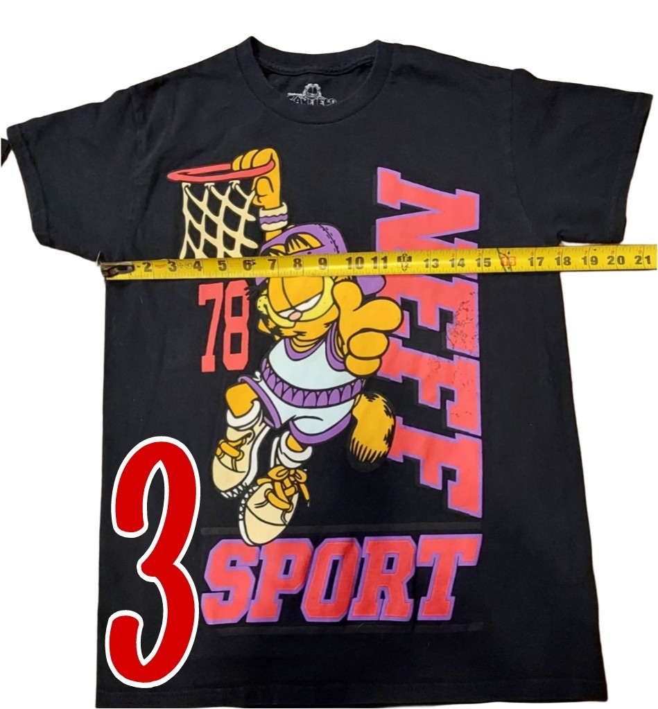 Lot of 3 Men’s Small Skate T-Shirts Thrasher Flame VANS NEFF Garfield Bundle S