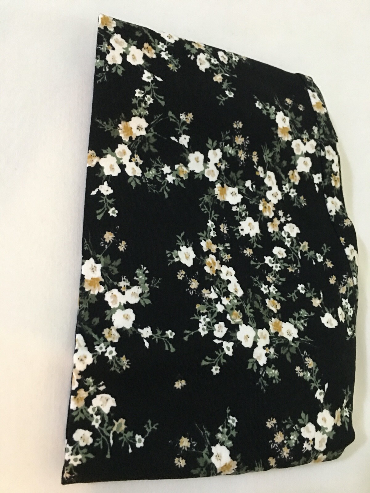 New Old Navy Girl Leggings Black Floral many size