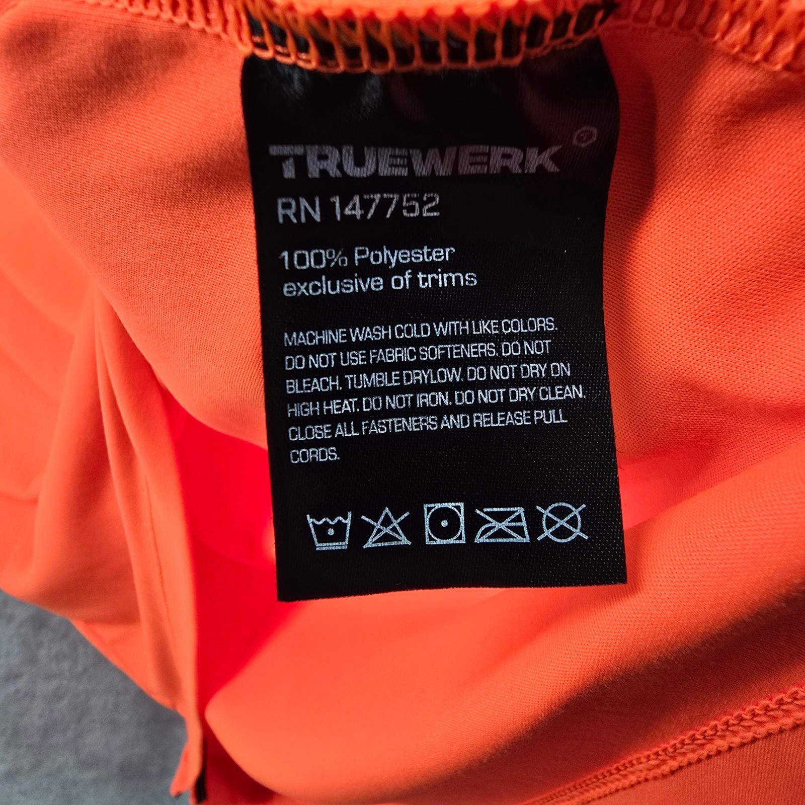TRUEWERK B1 SIN TEE Mens Orange Short Sleeve Sun Tee Workwear Size LARGE NEW
