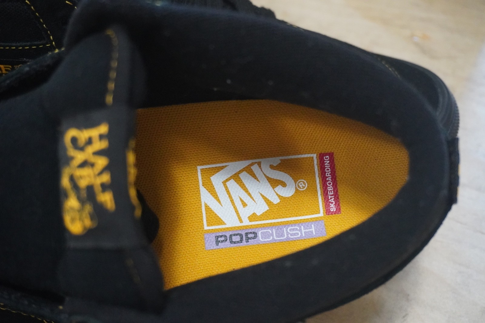 Vans Skate Half Cab NEW black/mustard
