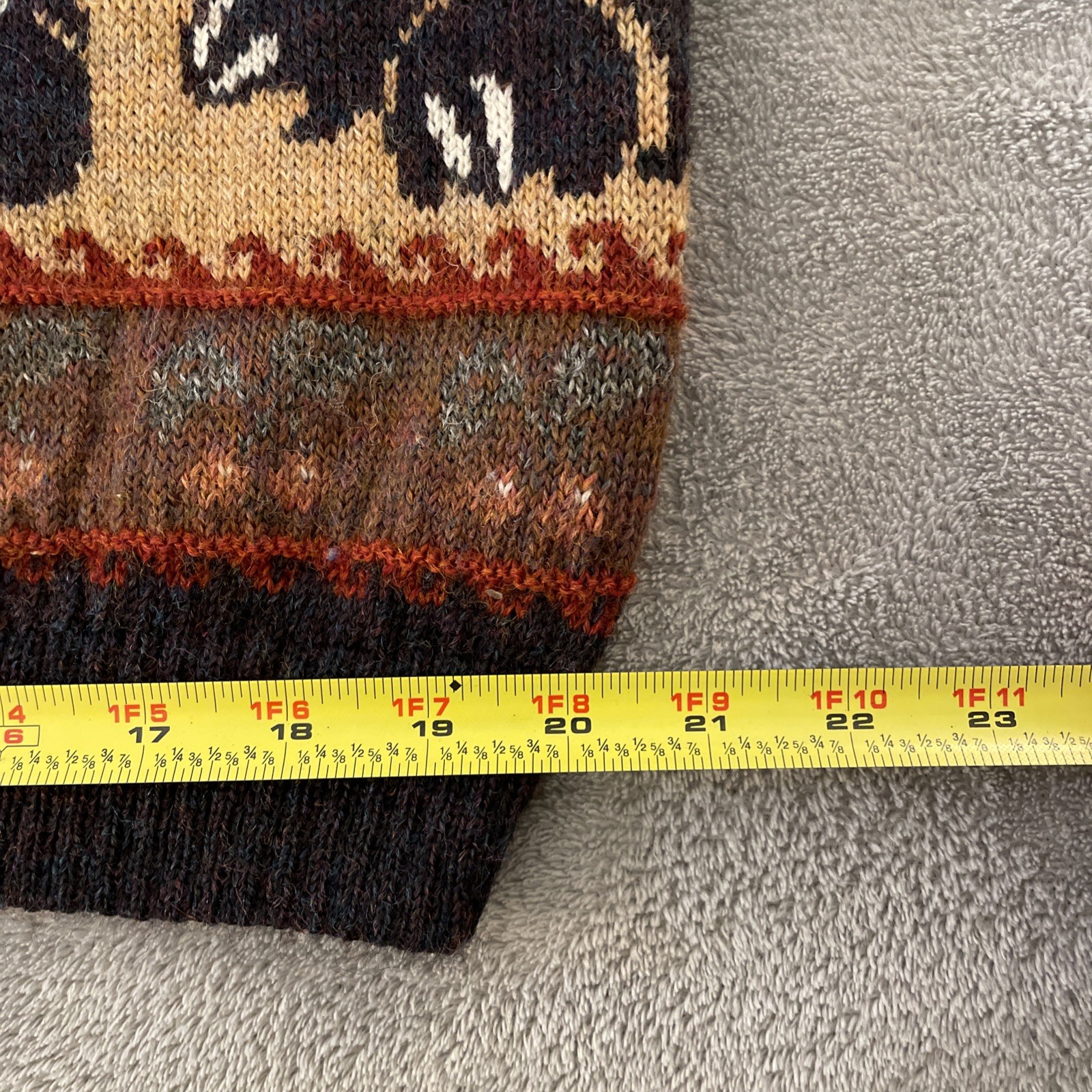Vintage Concept Knitwear Wool Jumper Made In Britain Adult XL Skunks Hedgehogs