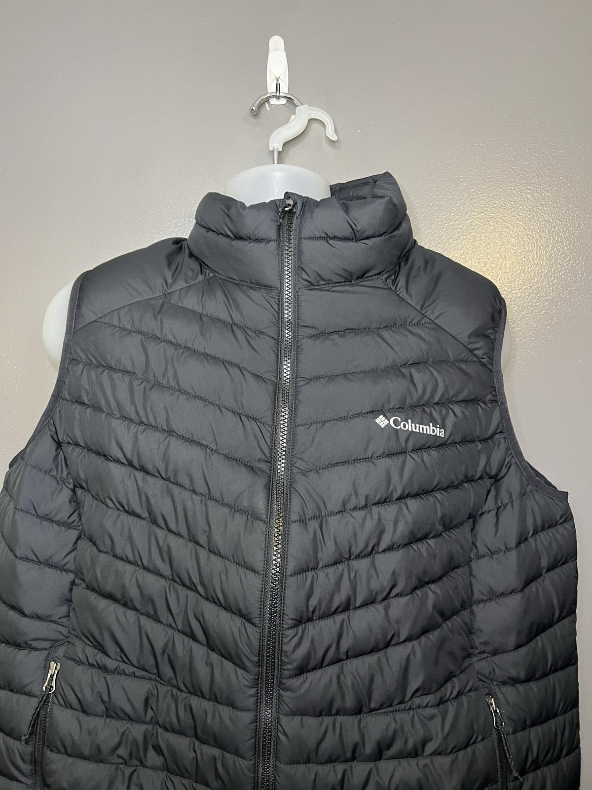 Columbia Vest Mens 2XL Black Omni-Heat Puffer Insulated Zip Pockets Lightweight