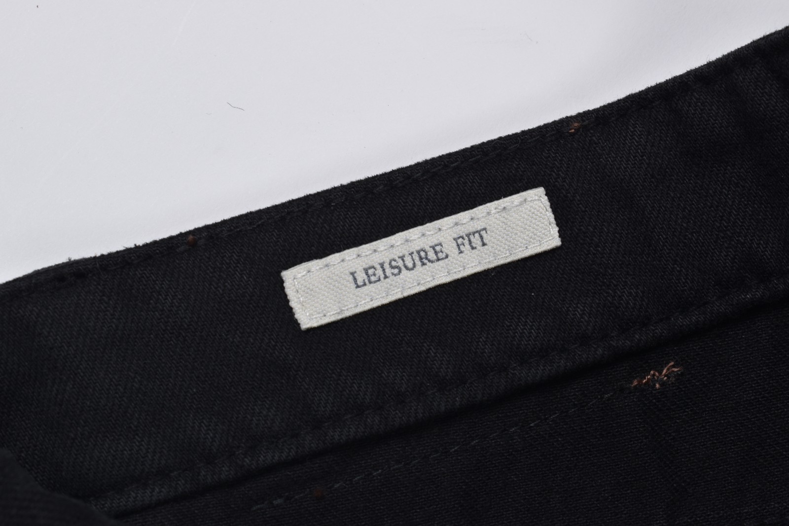 BRUNELLO CUCINELLI MEN’S LEISURE FIT 5 POCKET DENIM JEAN PANTS NWT MSRP $1045