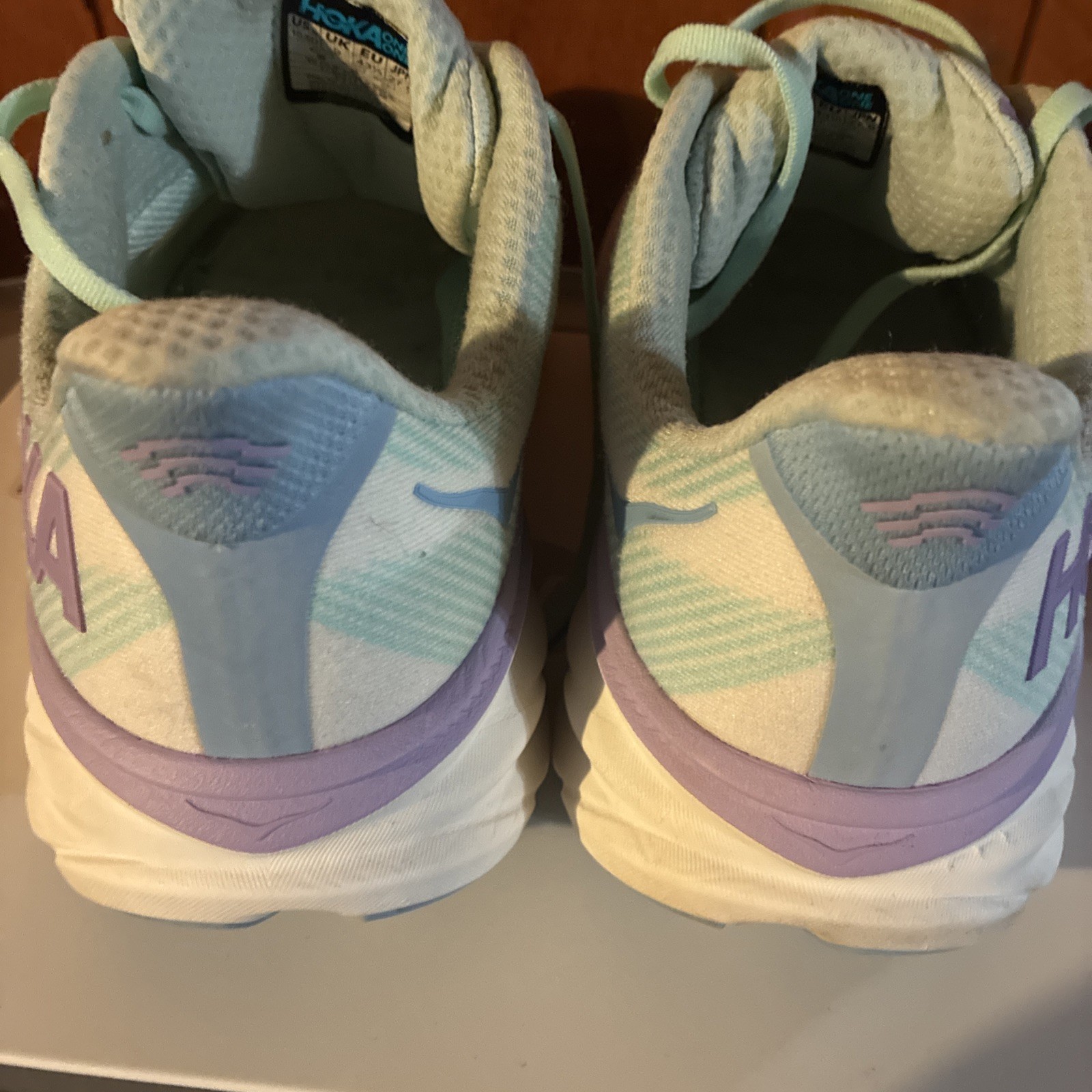 Hoka One One Clifton 9 Shoes Womens Size 10.5 Pastel Running 1127896