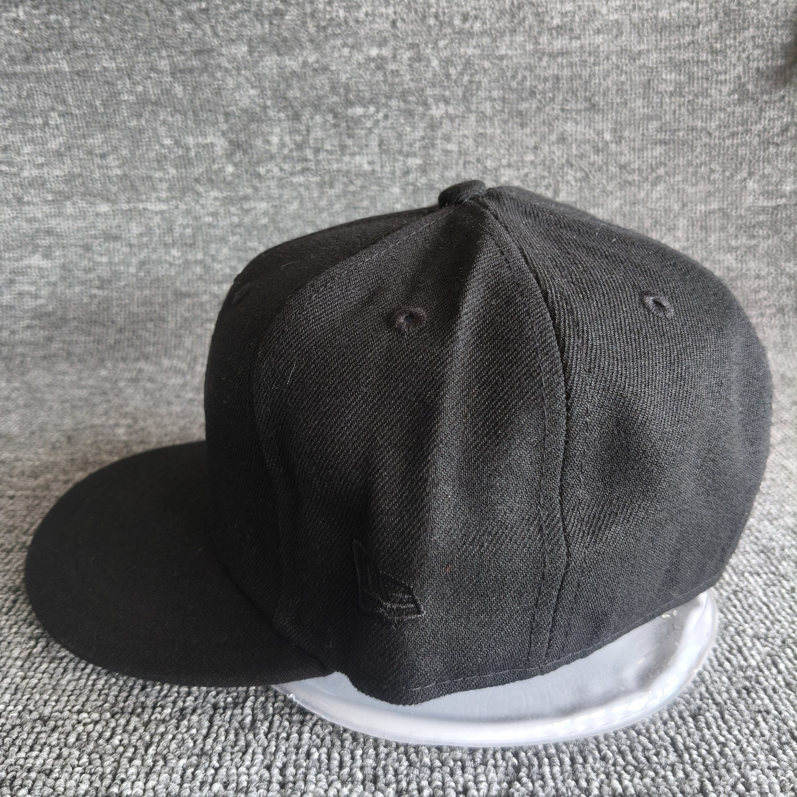 New Era Chivas 59FIFTY Fitted Black Hat Size 7 Soccer Cap