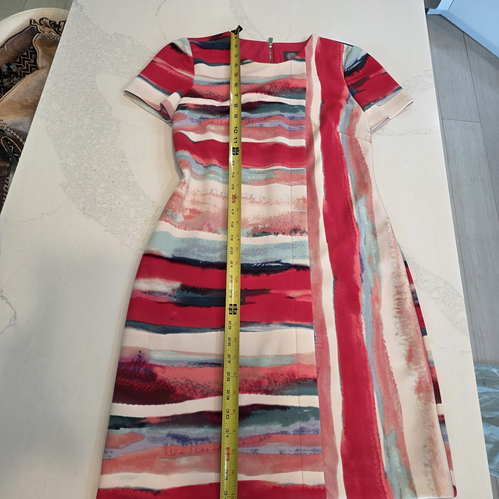 Vince Camuto Striped Sheath Dress Women’s 2 Pink White Blue Short Sleeve Zip