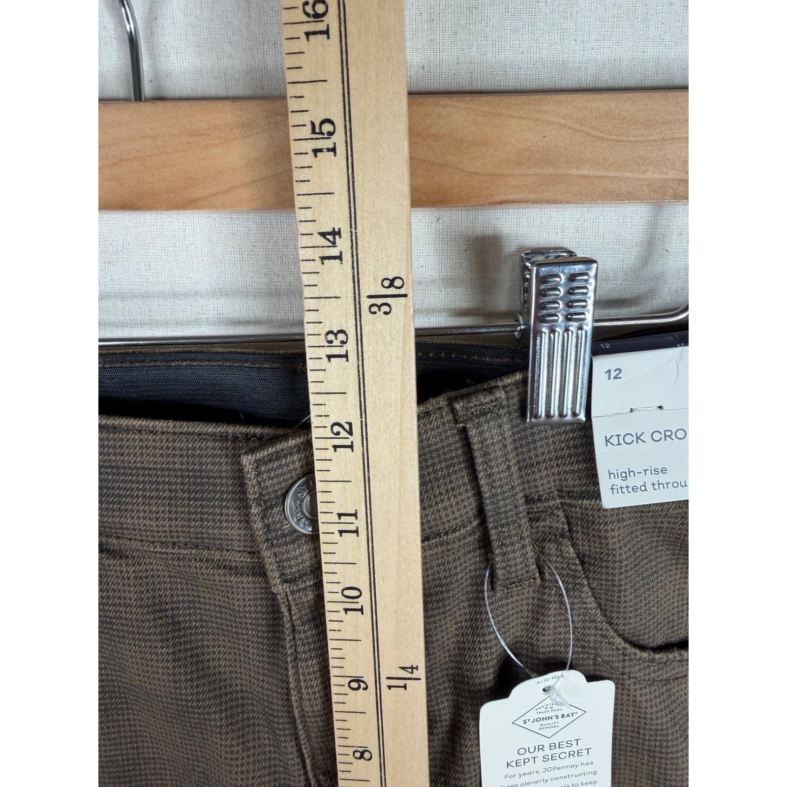 New St. John’s Bay Checkered Square Print Kick Crop Pants size 12 Brown/Black