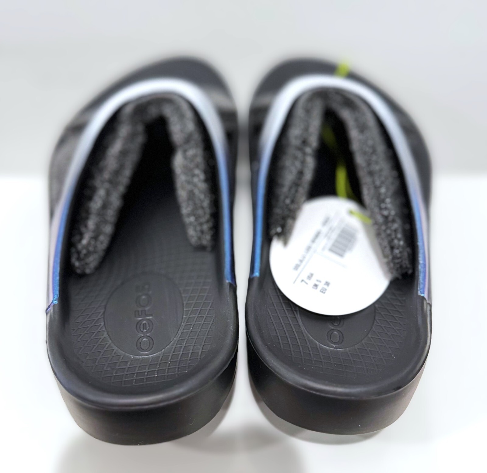 OOFOS OOLALA Women’s Recovery Sandal #1401 – Black/Frost – Choose Size
