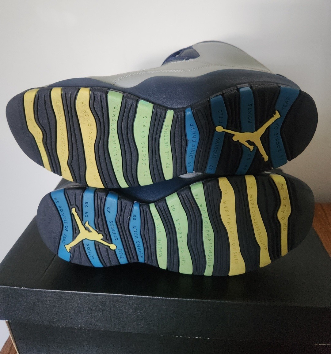 Air Jordan 10 Retro Rio size 5y