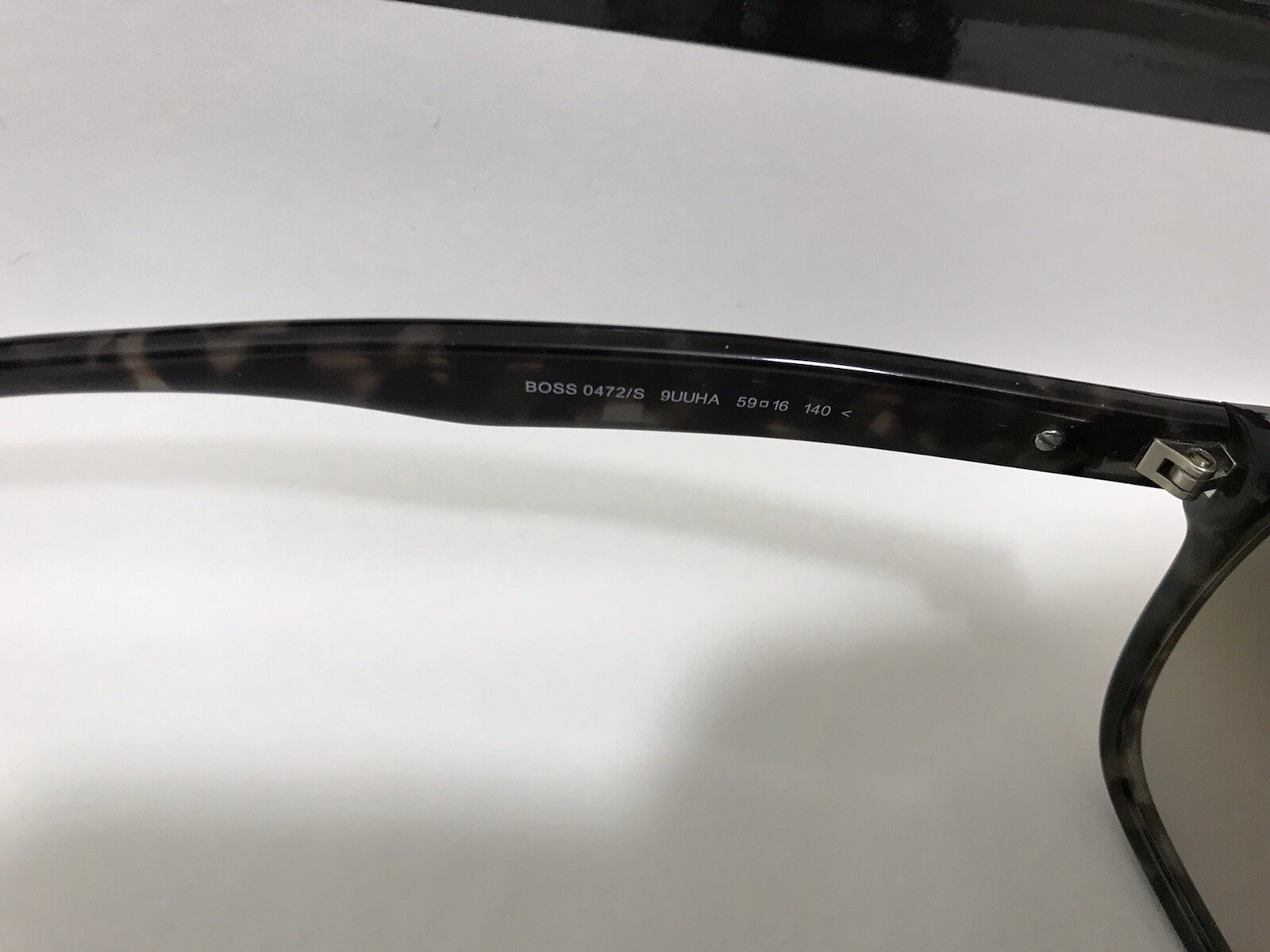Hugo Boss beautiful luxury sunglasses 0472/S 9UUHA 59ㅁ16 140 NW$275