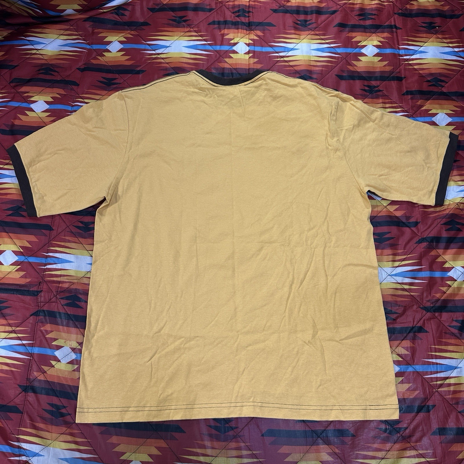 Lucky Brand Knit-Wear Fine Quality Vintage Yellow T-Shirt Men’s XL Made In USA