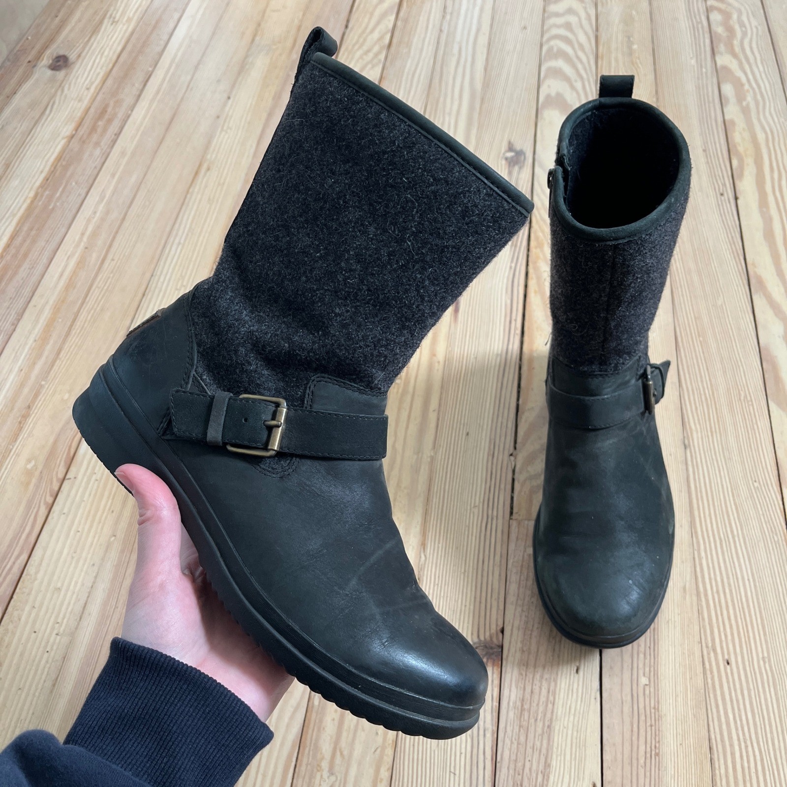UGG Simmens Waterproof Rain Leather Wool Mid Calf Boots Black Womens Size 8