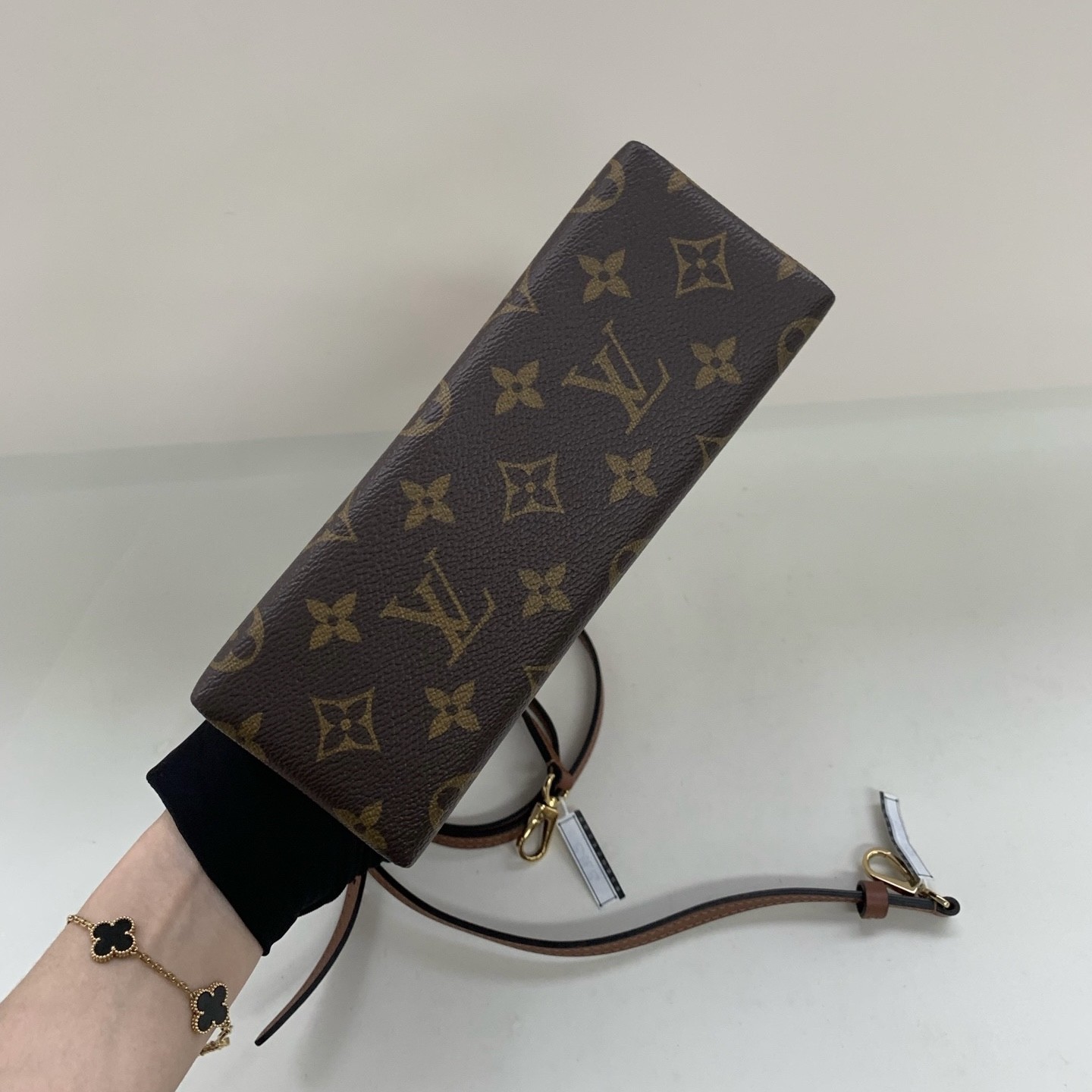 Louis Vuitton Pre-Owned Authentic Locky Bb Satchel Caramel