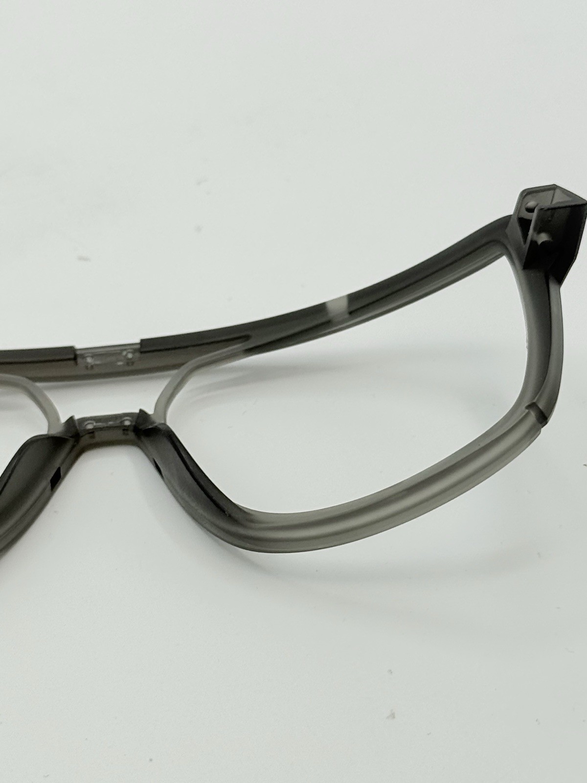 OAKLEY CASTEL SUNGLASSES TRANSLUCENT GRAY SMOKE REPLACEMENT FRONT FRAME ORBITALS