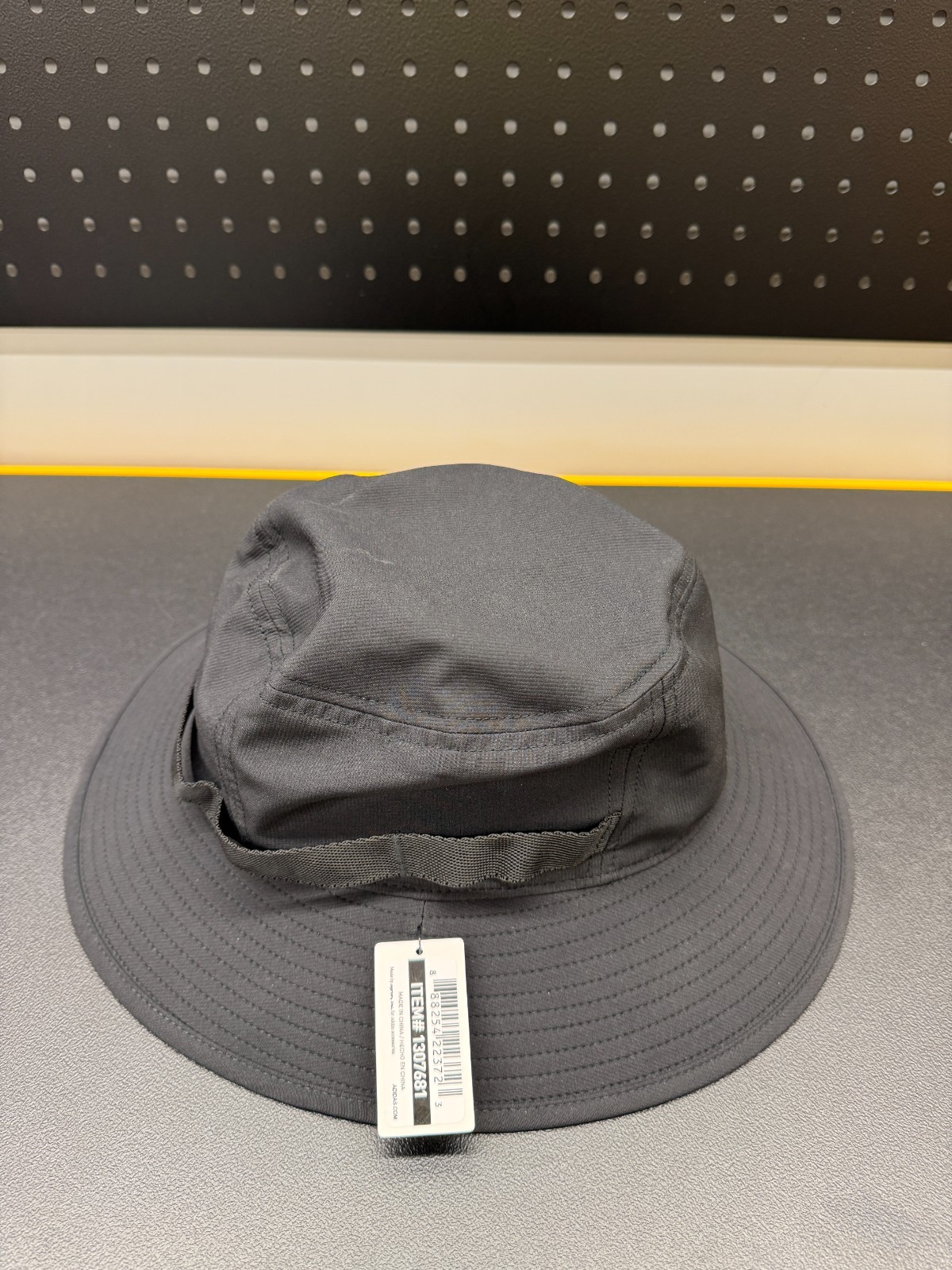 Adidas Unisex Victory Bucket Hat UPF 50+ Moisture-Wicking Adjustable Drawstring