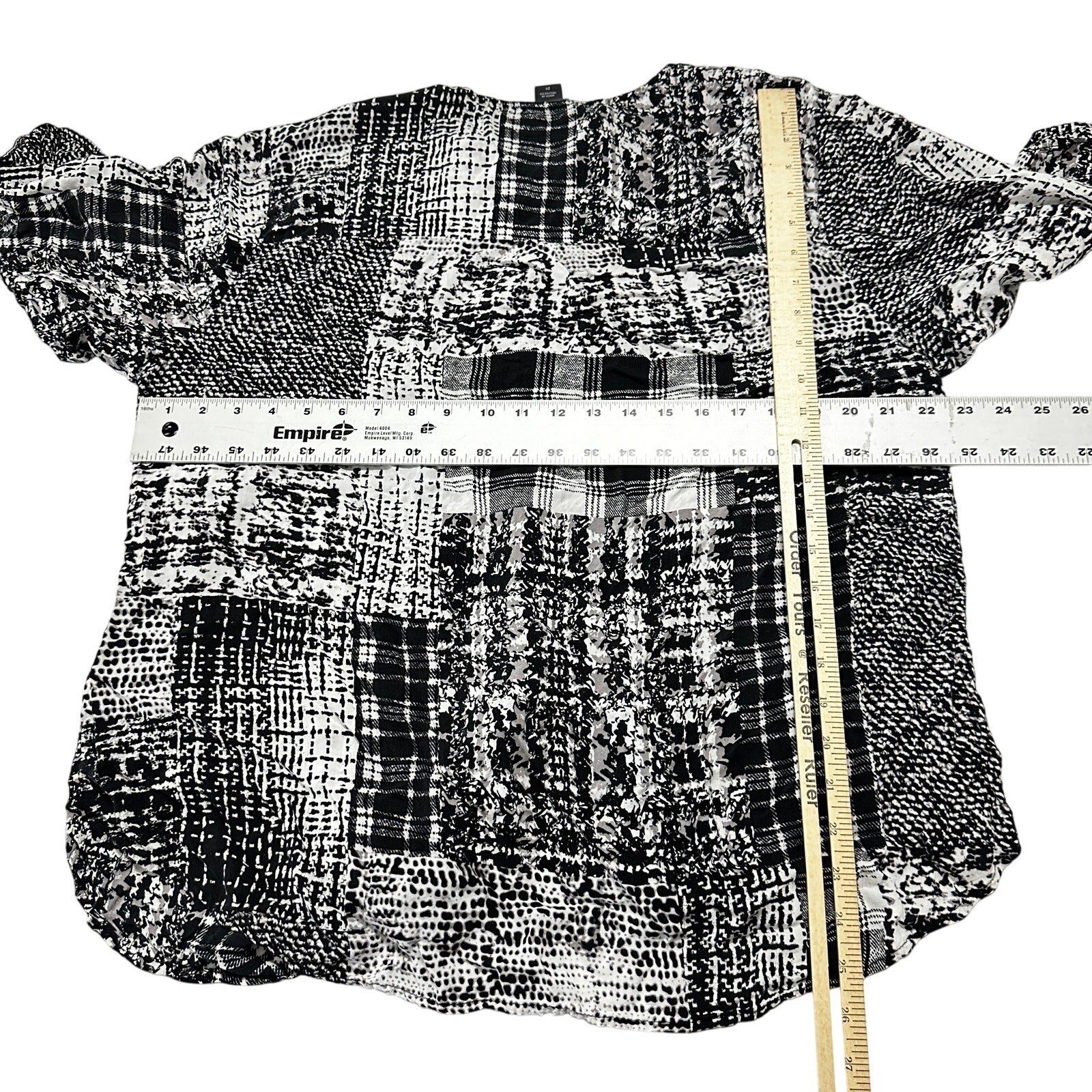 Covington Blouse Plus 2X Black White Patchwork Style Lightweight Cottage Boho