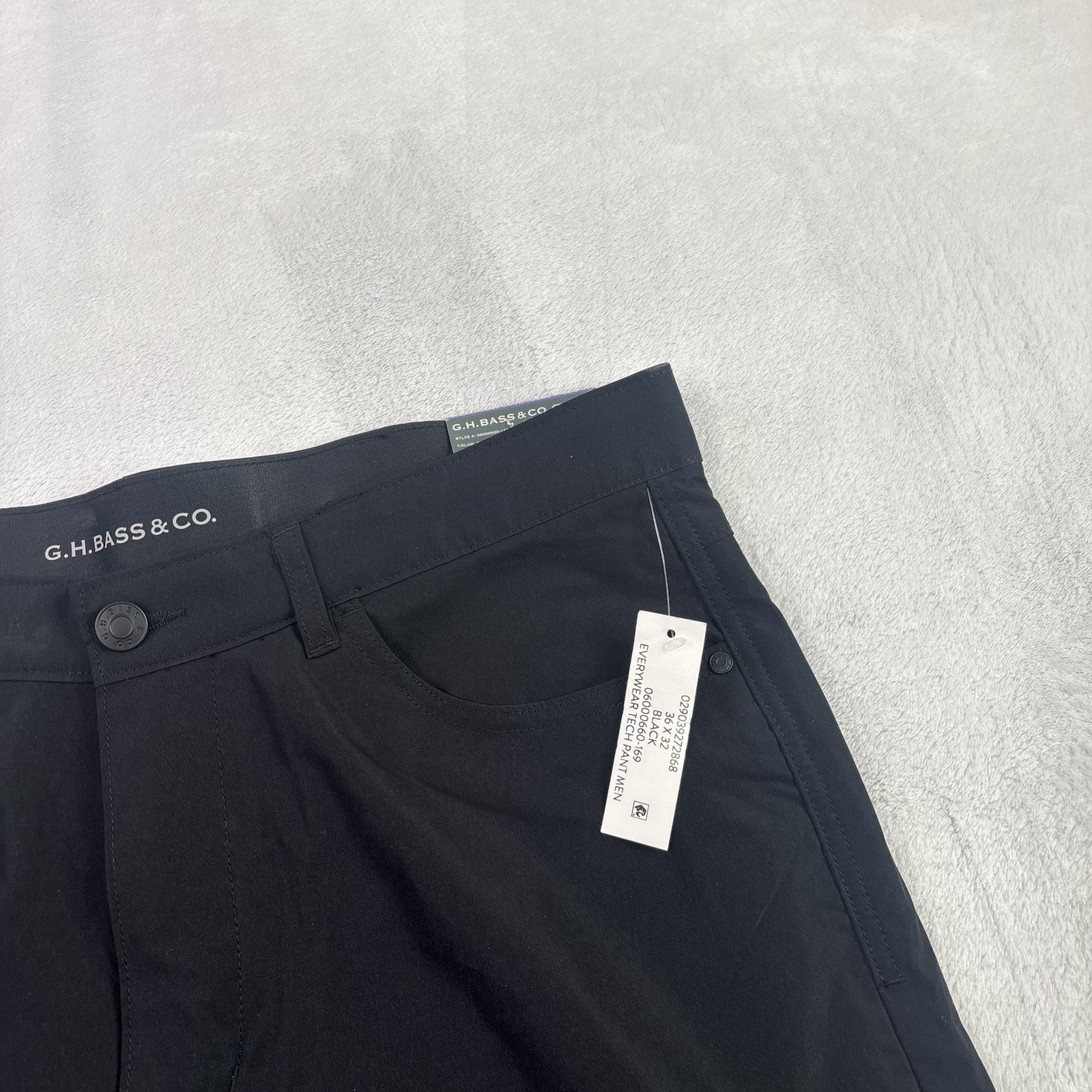 GH Bass & Co Everywhere Tech Pants Black Men’s Waist 36″ x 32″ Inseam NWT