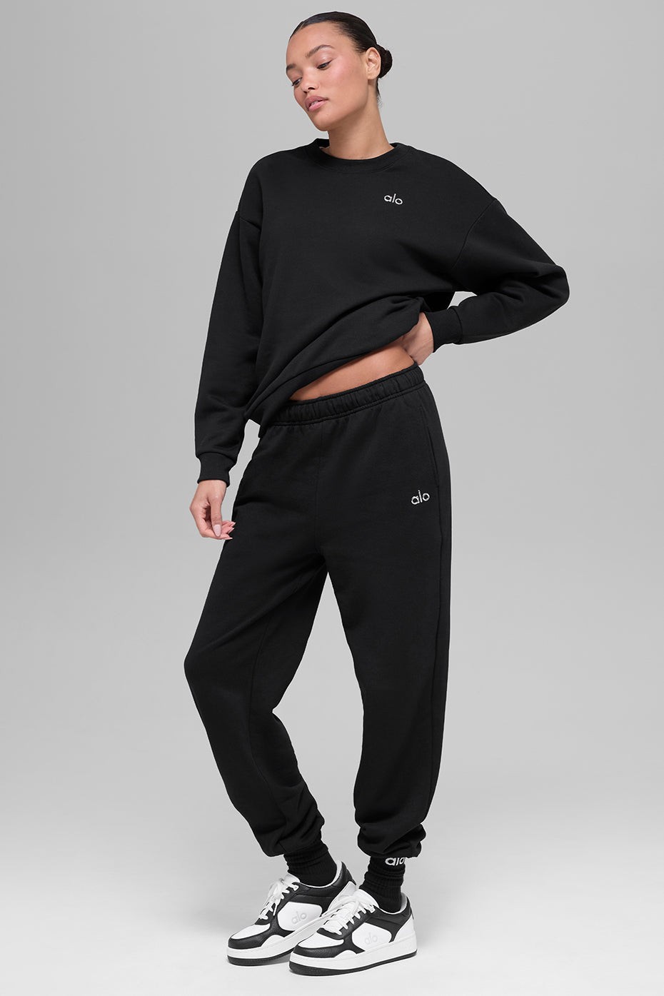 ALO Accolade Crew Neck Pullover Women’s Sweatshirt Black Size S-XL