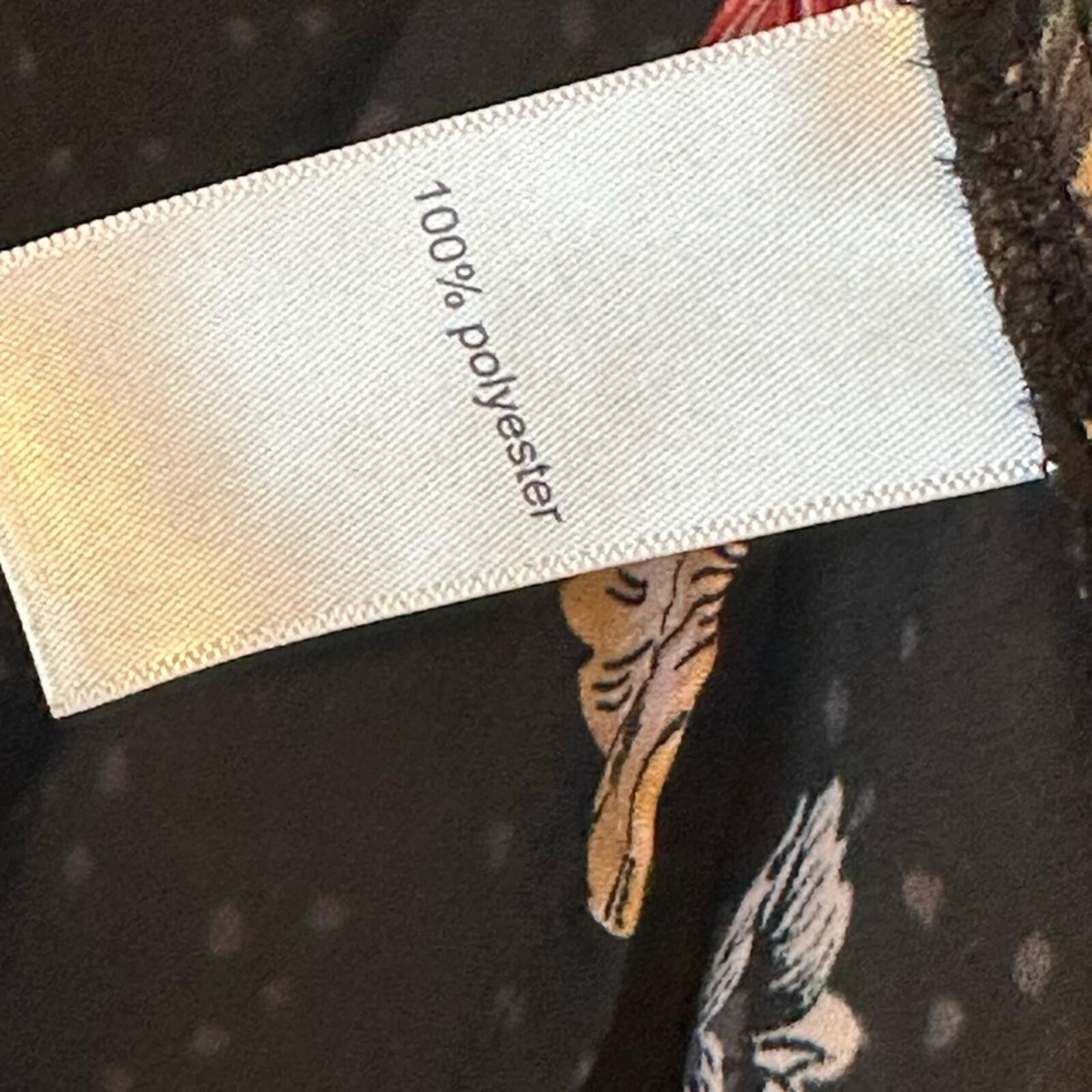 Maurice’s Floral Black Women’s Top Size Small Black Gold Pink