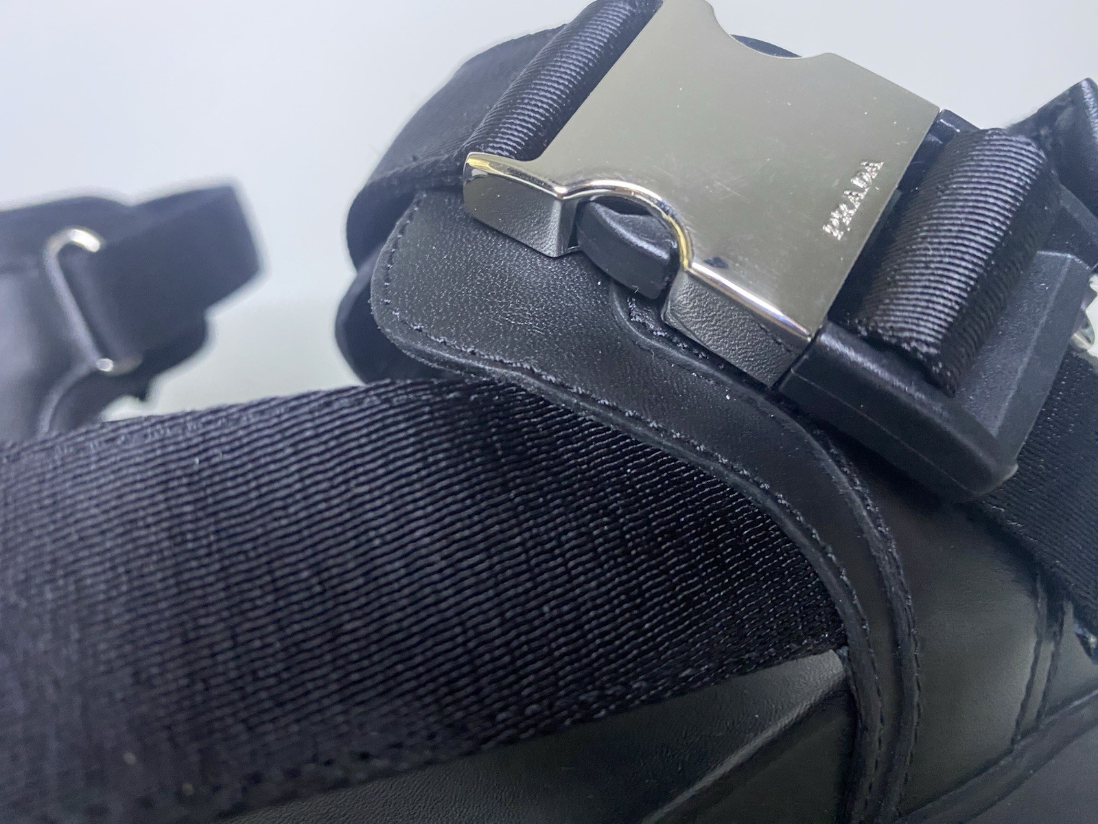 Men’s Size 9 US (8 UK) PRADA Montana Strap Sandals New In box Black