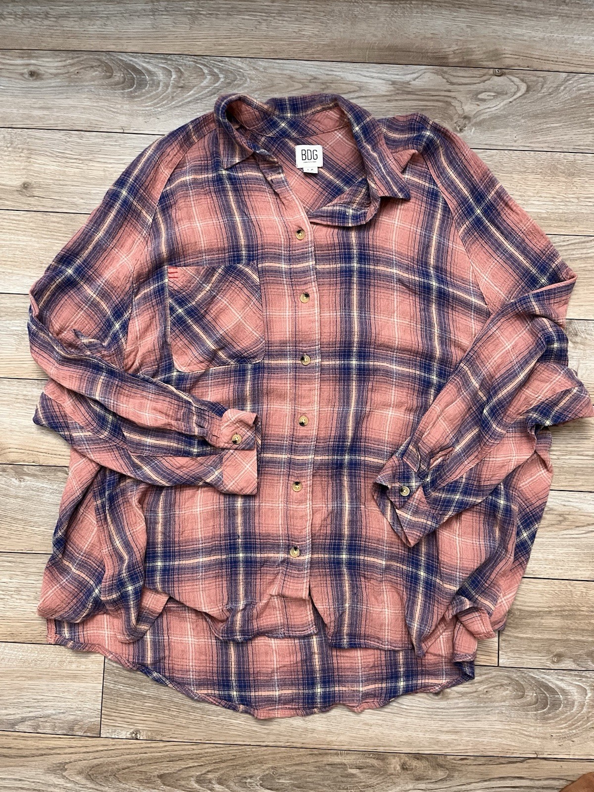 BDG Flannel Blouse Size Large