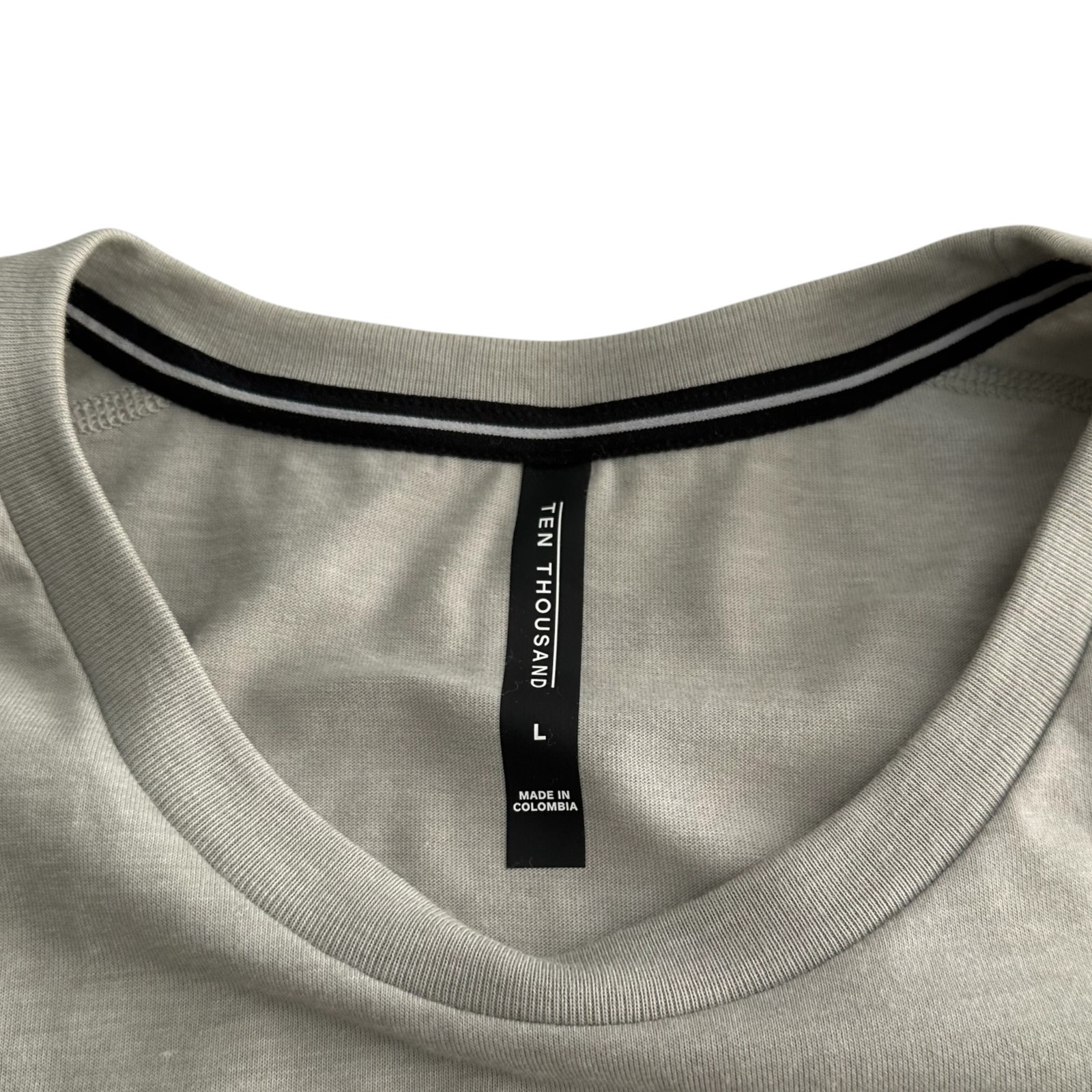 Ten Thousand Men’s Size L Durable Logo Short Sleeve Gray Tee T-Shirt